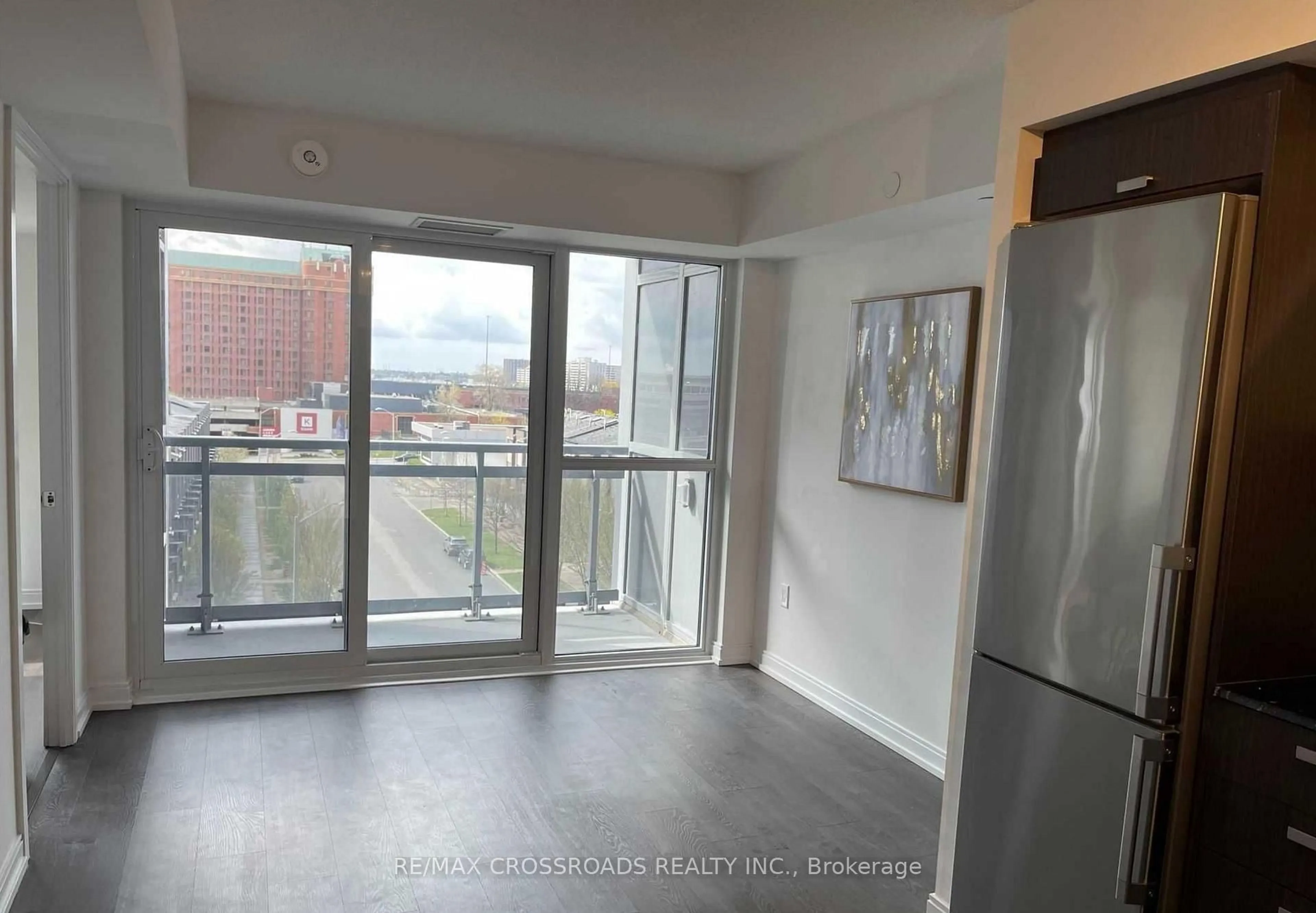 A pic of a room for 275 Village Green Sq #525, Toronto Ontario M1S 0L8