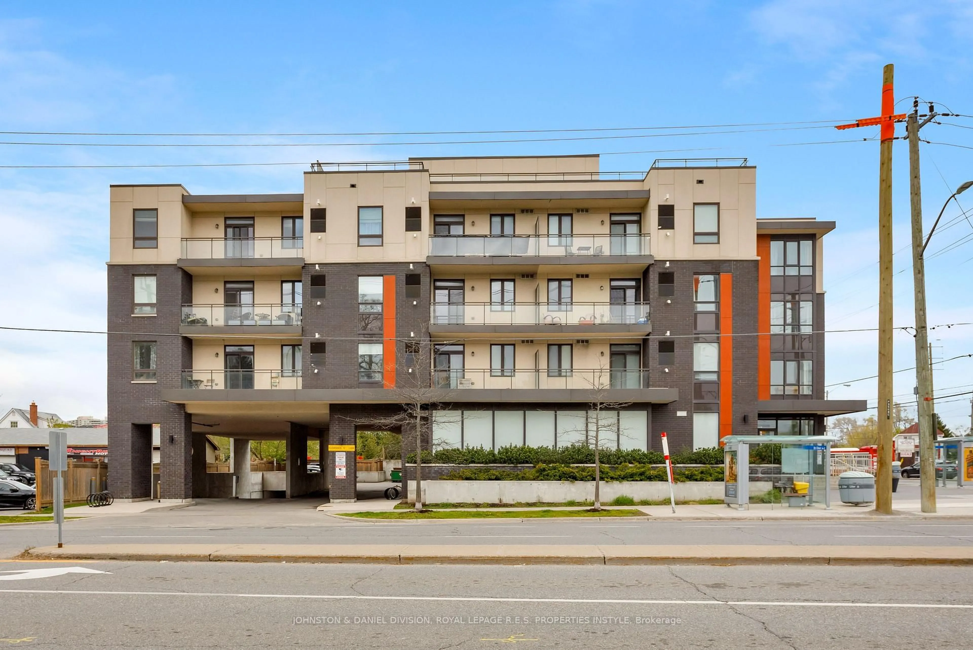 Patio, building for 3560 St. Clair Ave #408, Toronto Ontario M1K 0A9