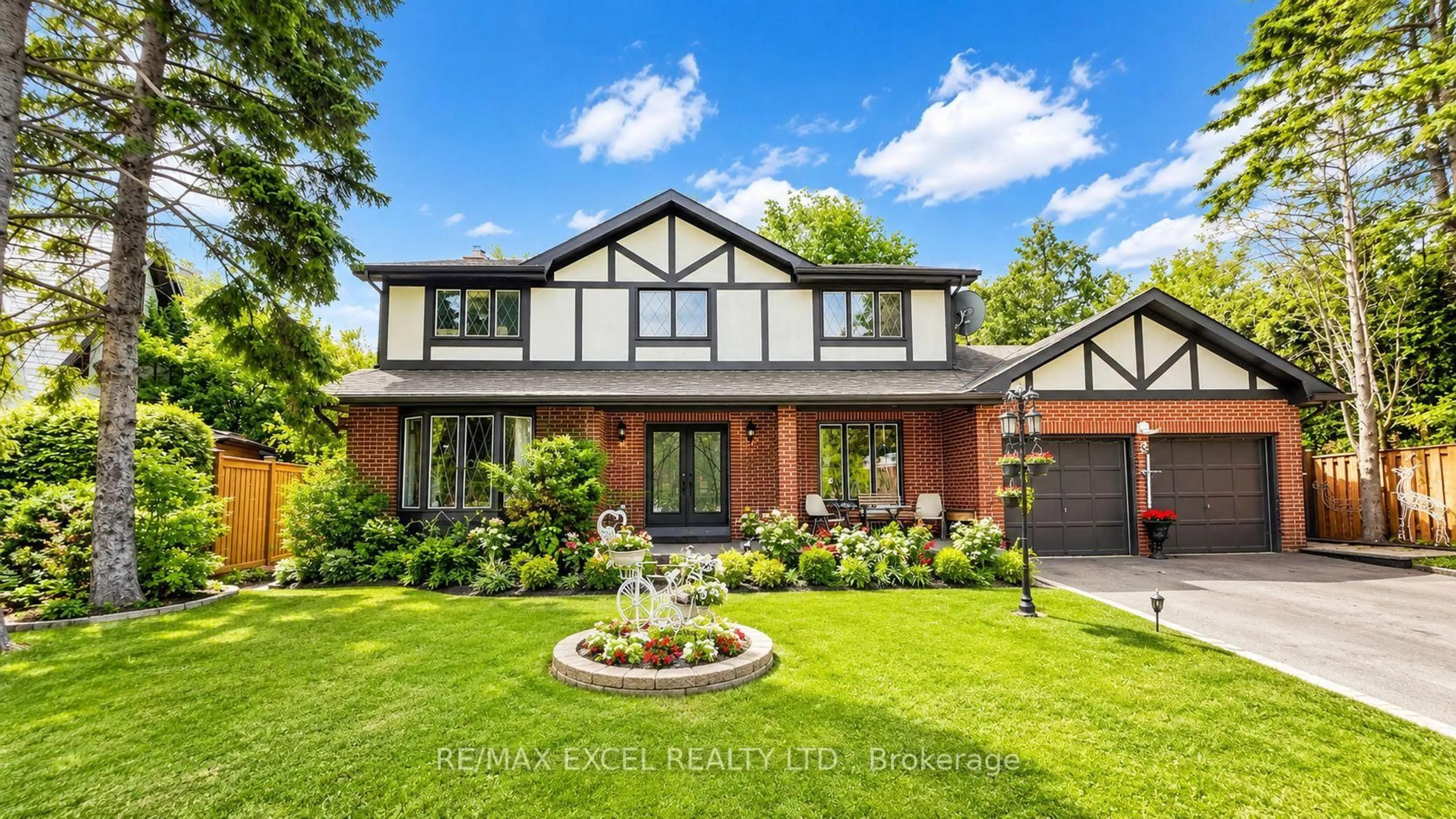Home with brick exterior material, street for 3 Ruddell Pl, Toronto Ontario M1C 3E4