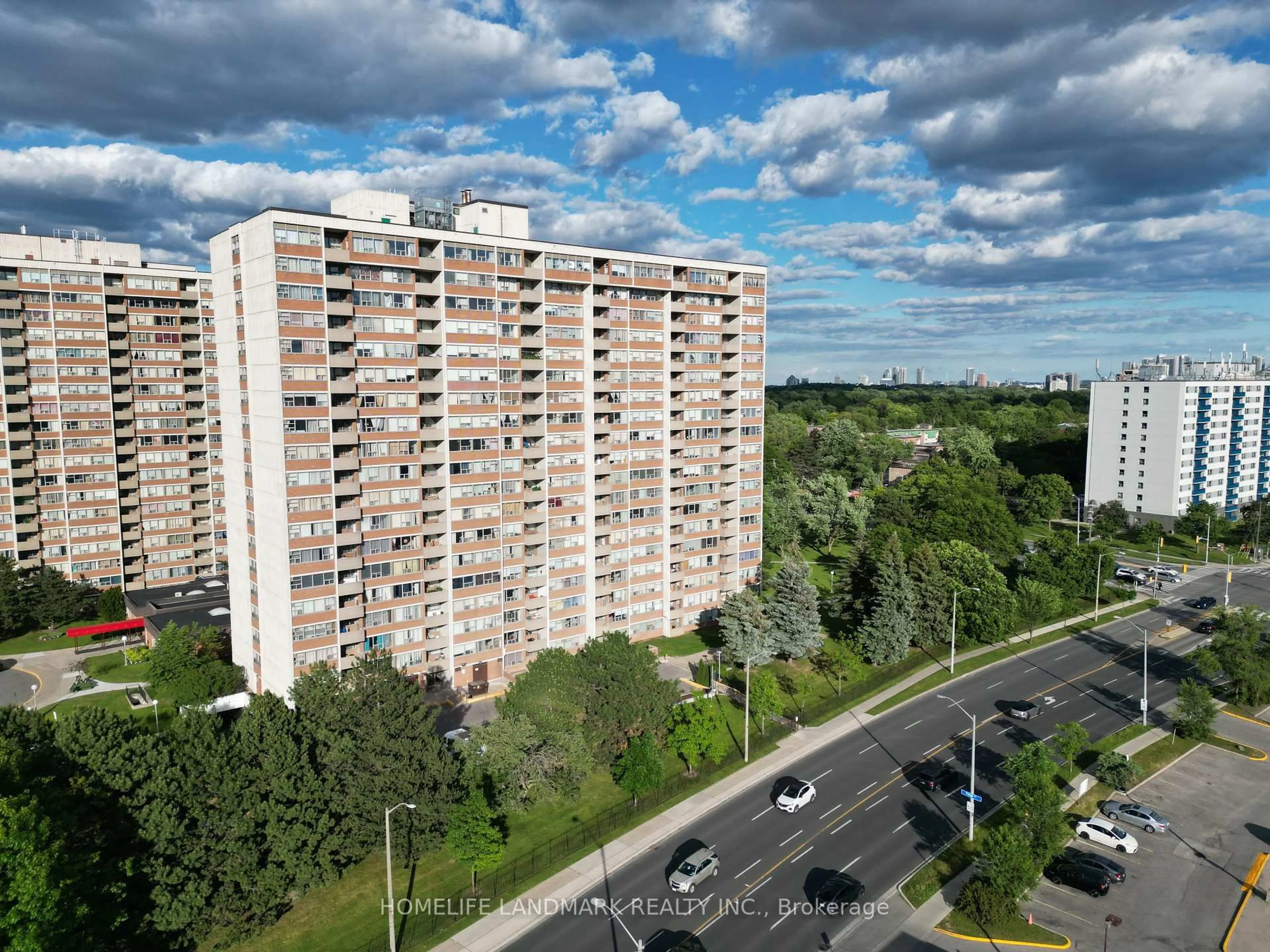 A pic from outside/outdoor area/front of a property/back of a property/a pic from drone, city buildings view from balcony for 25 Silver Springs Blvd #PH12, Toronto Ontario M1V 1M9