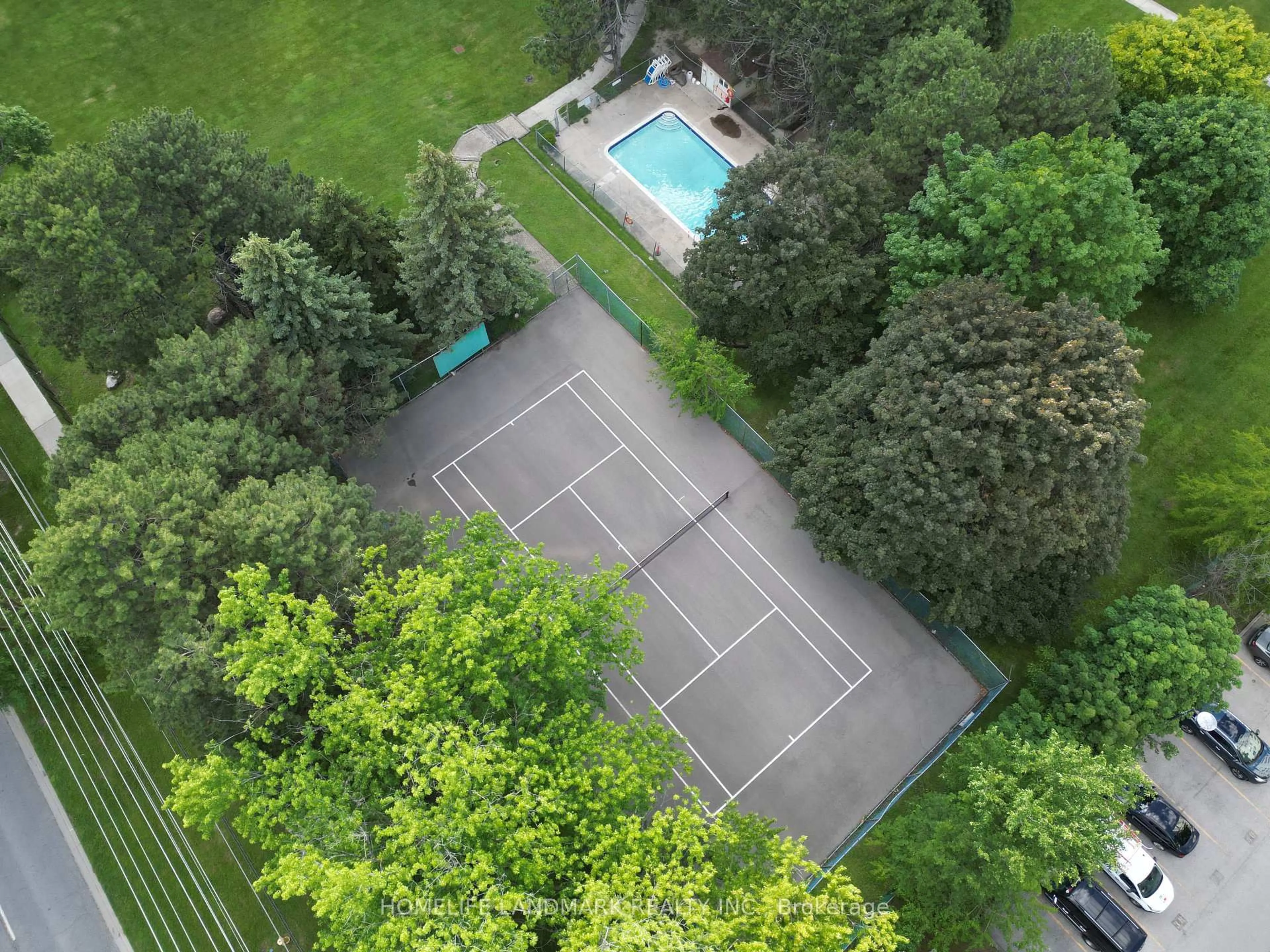 A pic from outside/outdoor area/front of a property/back of a property/a pic from drone, unknown for 25 Silver Springs Blvd #PH12, Toronto Ontario M1V 1M9