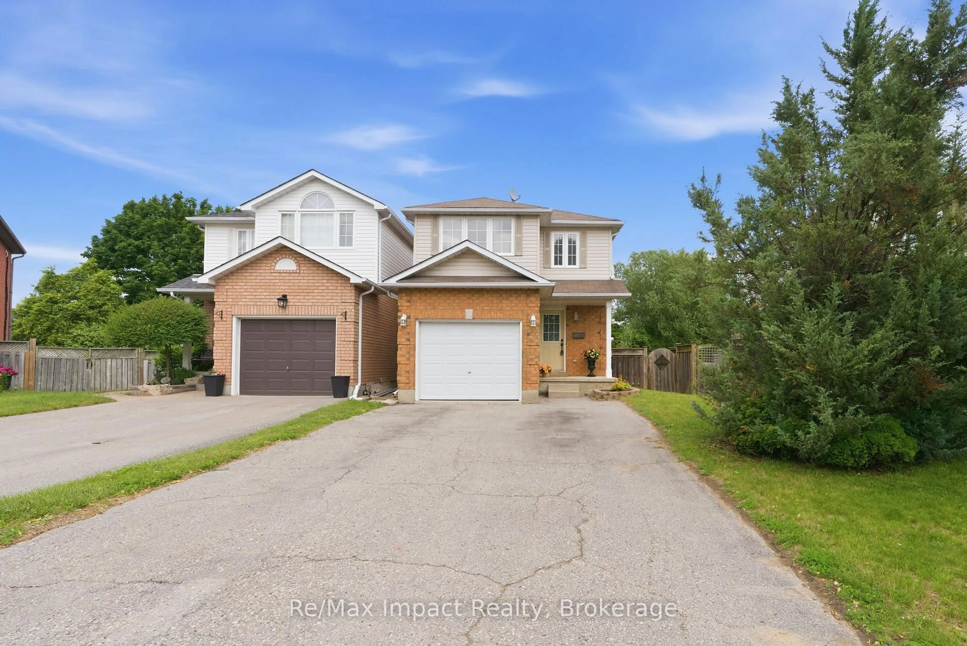 Unknown for 45 Barron Crt, Clarington Ontario L1E 3G2