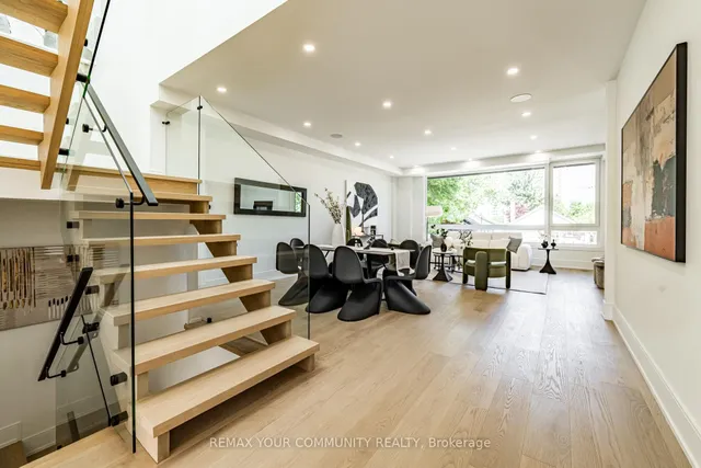 360 Woodmount Ave, Toronto 5