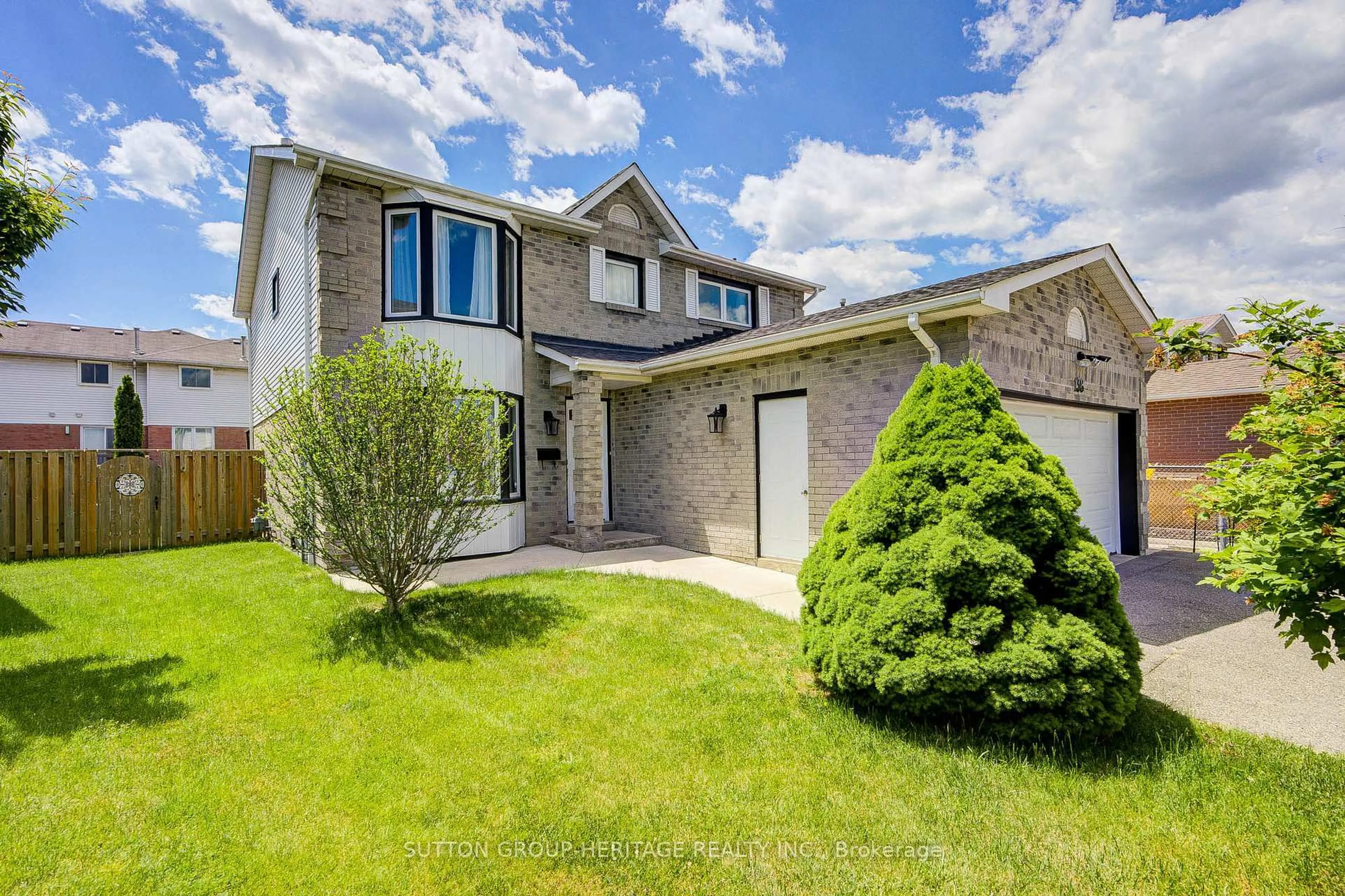Unknown for 138 Reed Dr, Ajax Ontario L1S 6V2