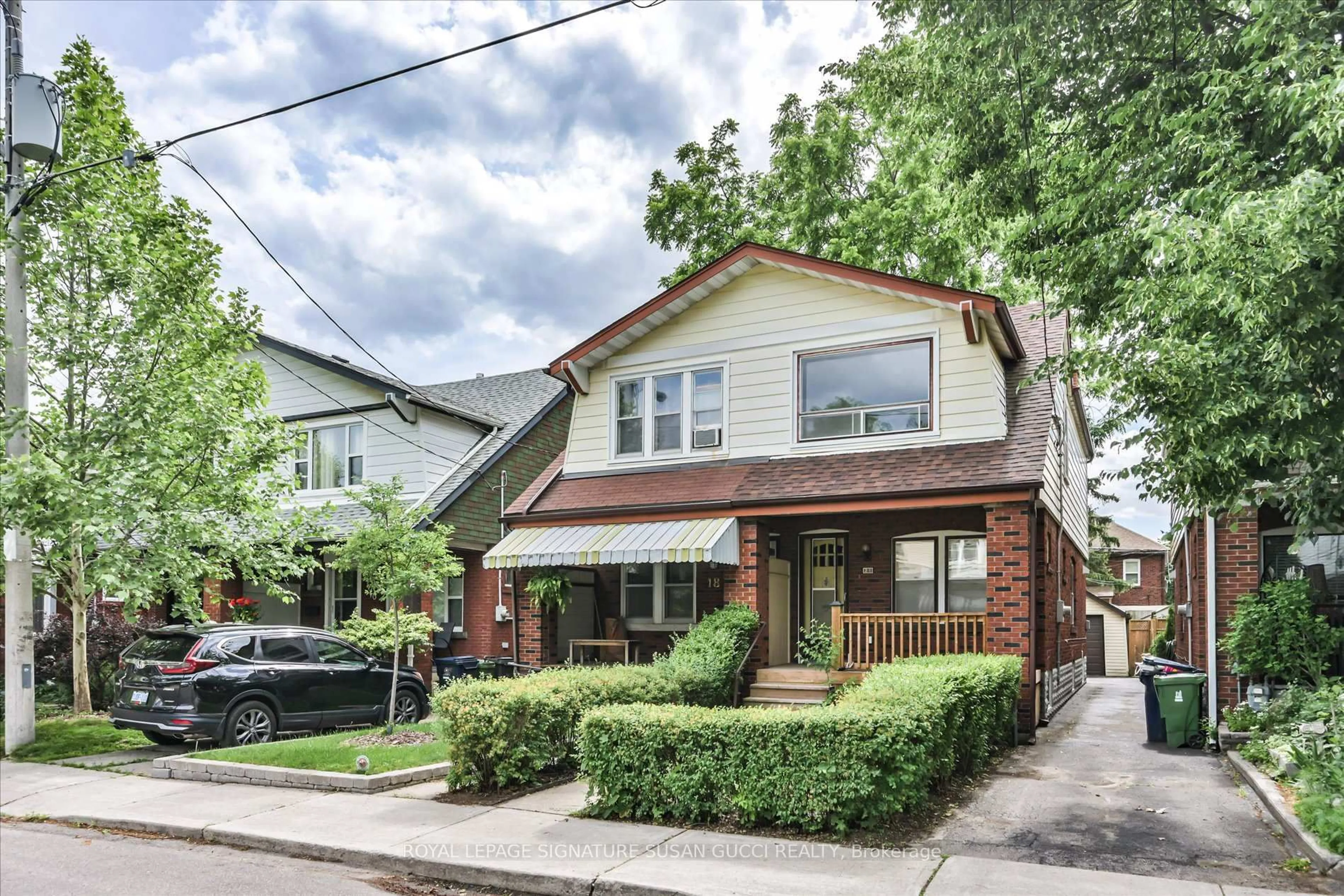 Unknown for 20 Bonnie Brae Blvd, Toronto Ontario M4J 4N2