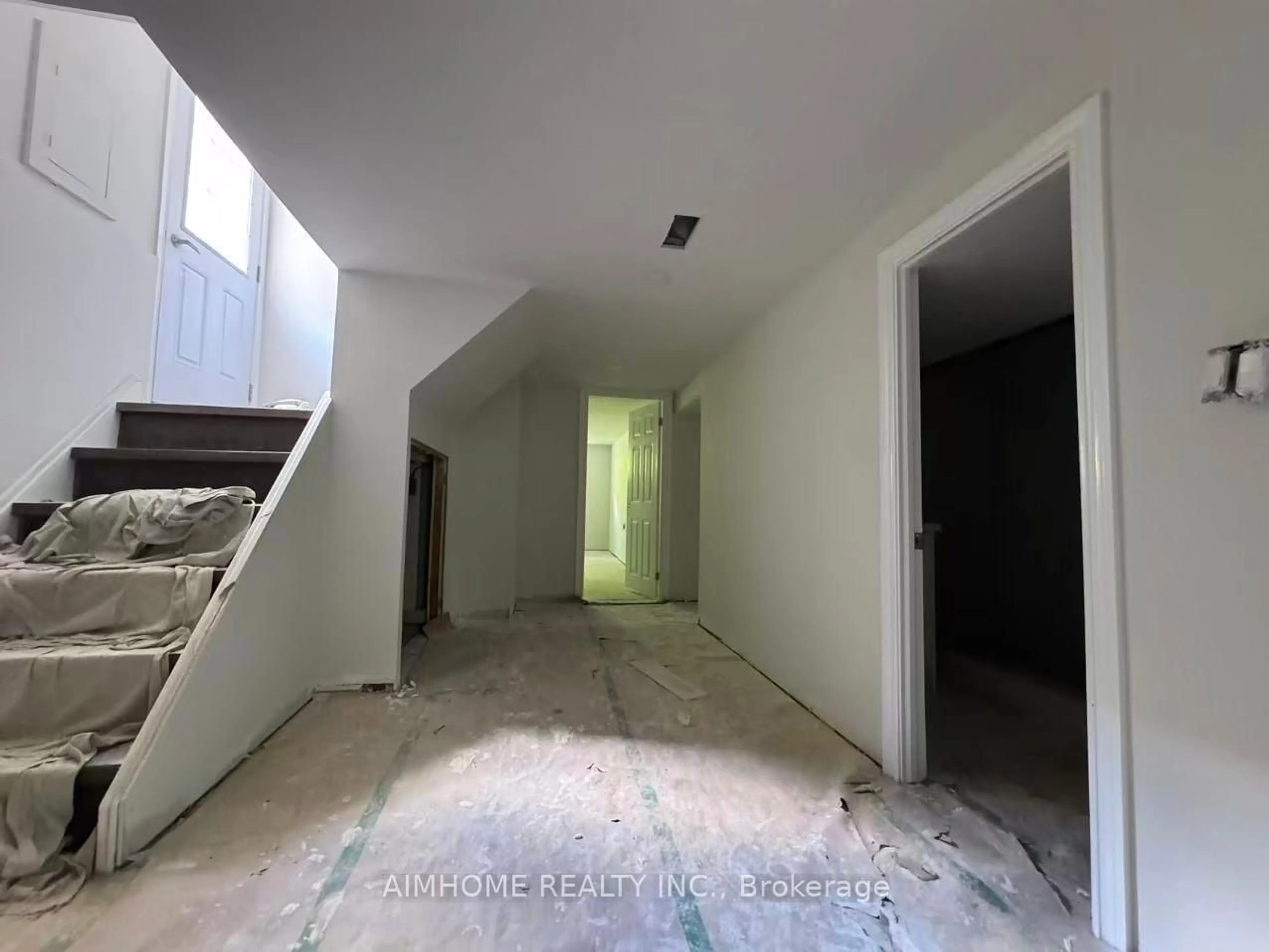 A pic of a room for 36 Moraine Hill Dr, Toronto Ontario M1T 1Z9