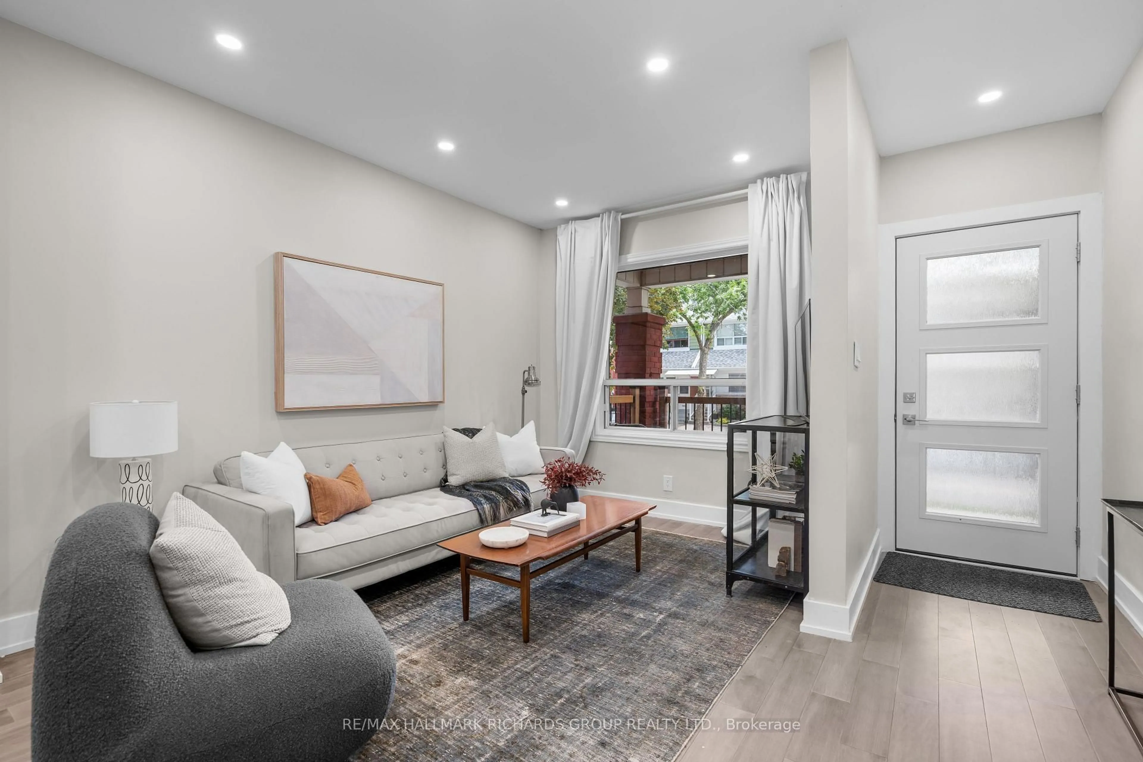 Living room with furniture, unknown for 898 Greenwood Ave, Toronto Ontario M4J 4B8