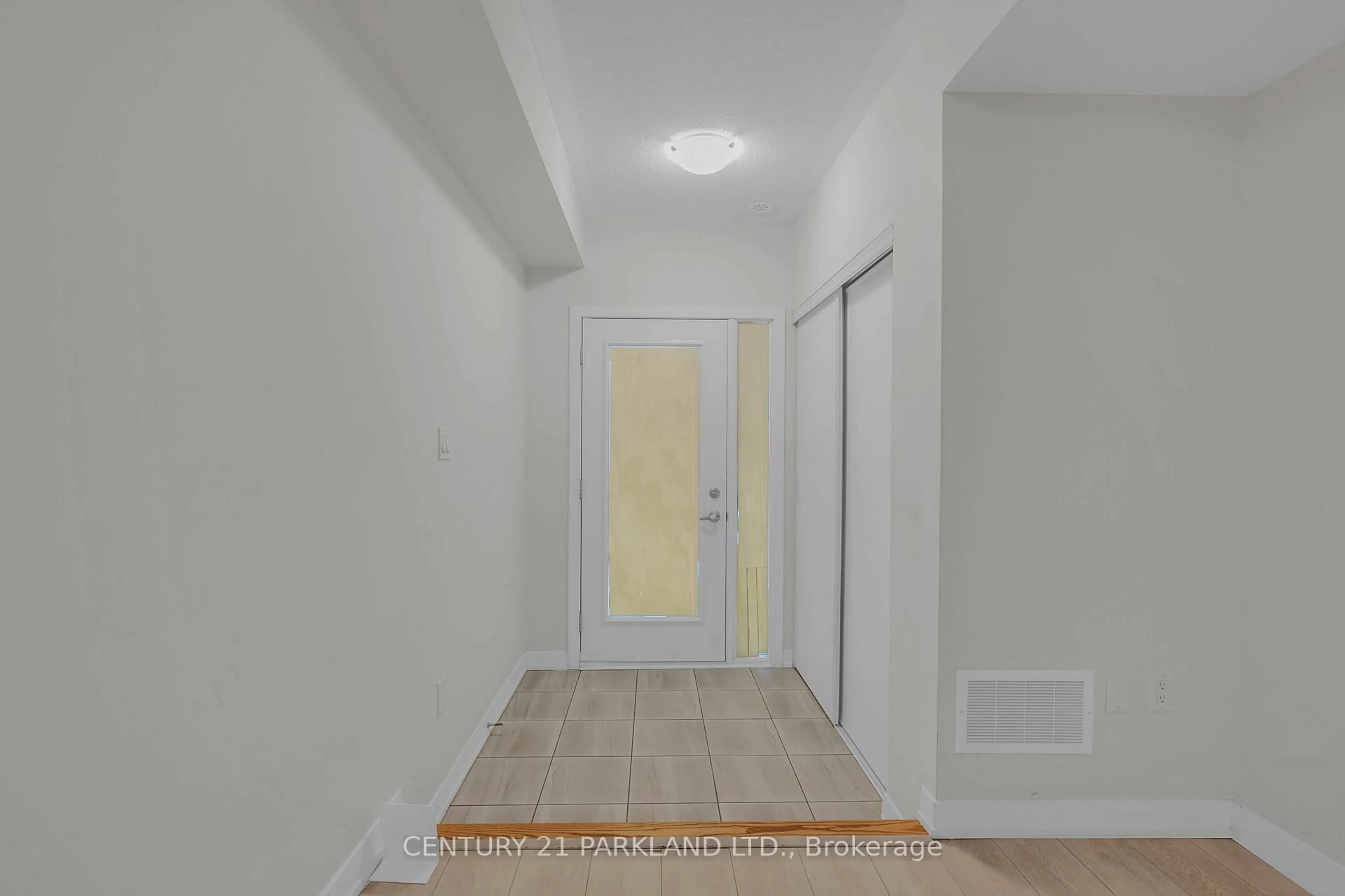 A pic of a room for 1865 Pickering Pkwy #1402, Pickering Ontario L1V 0H2