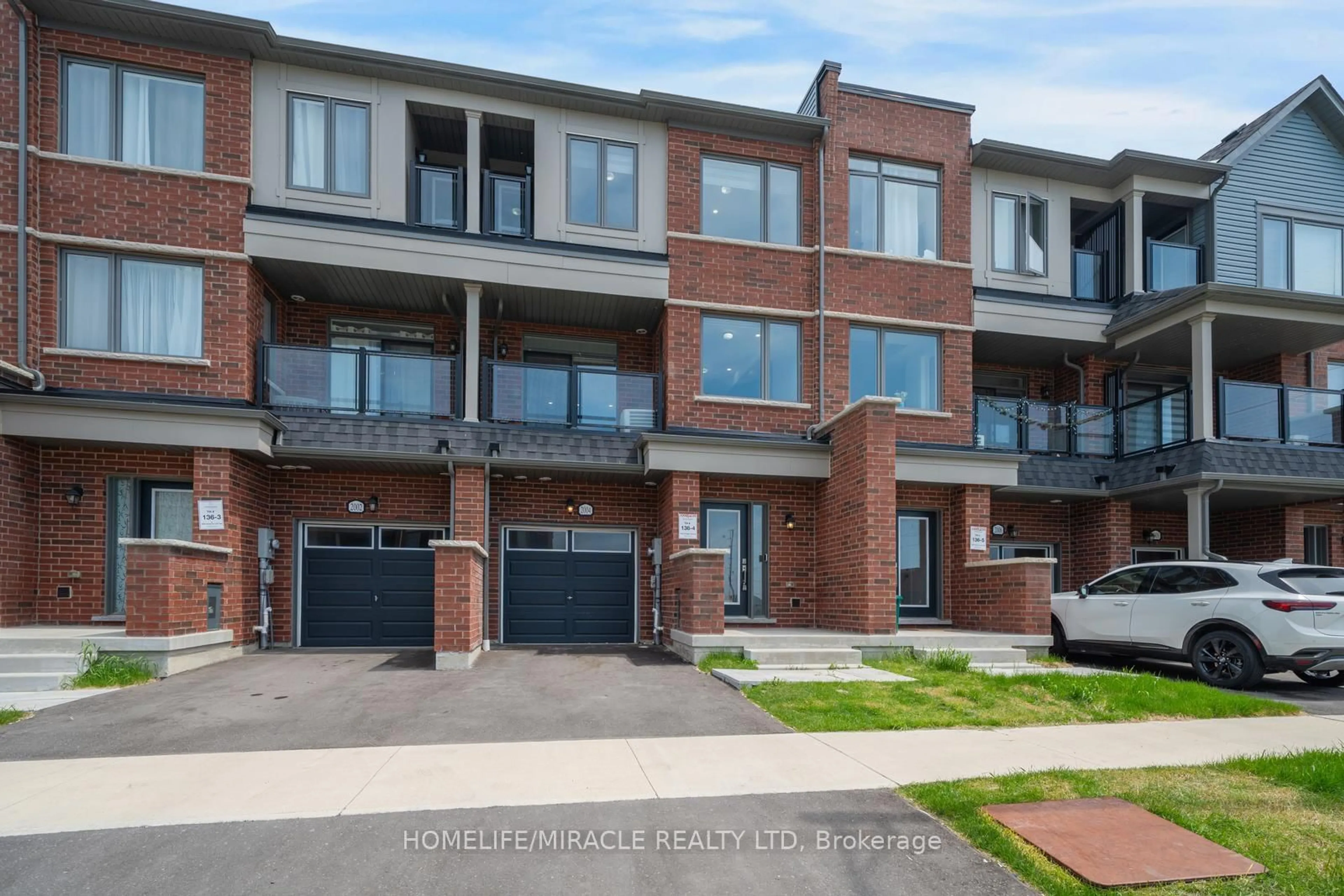 Home with brick exterior material, street for 2004 Cameron Lott Cres, Oshawa Ontario L1L 0S1