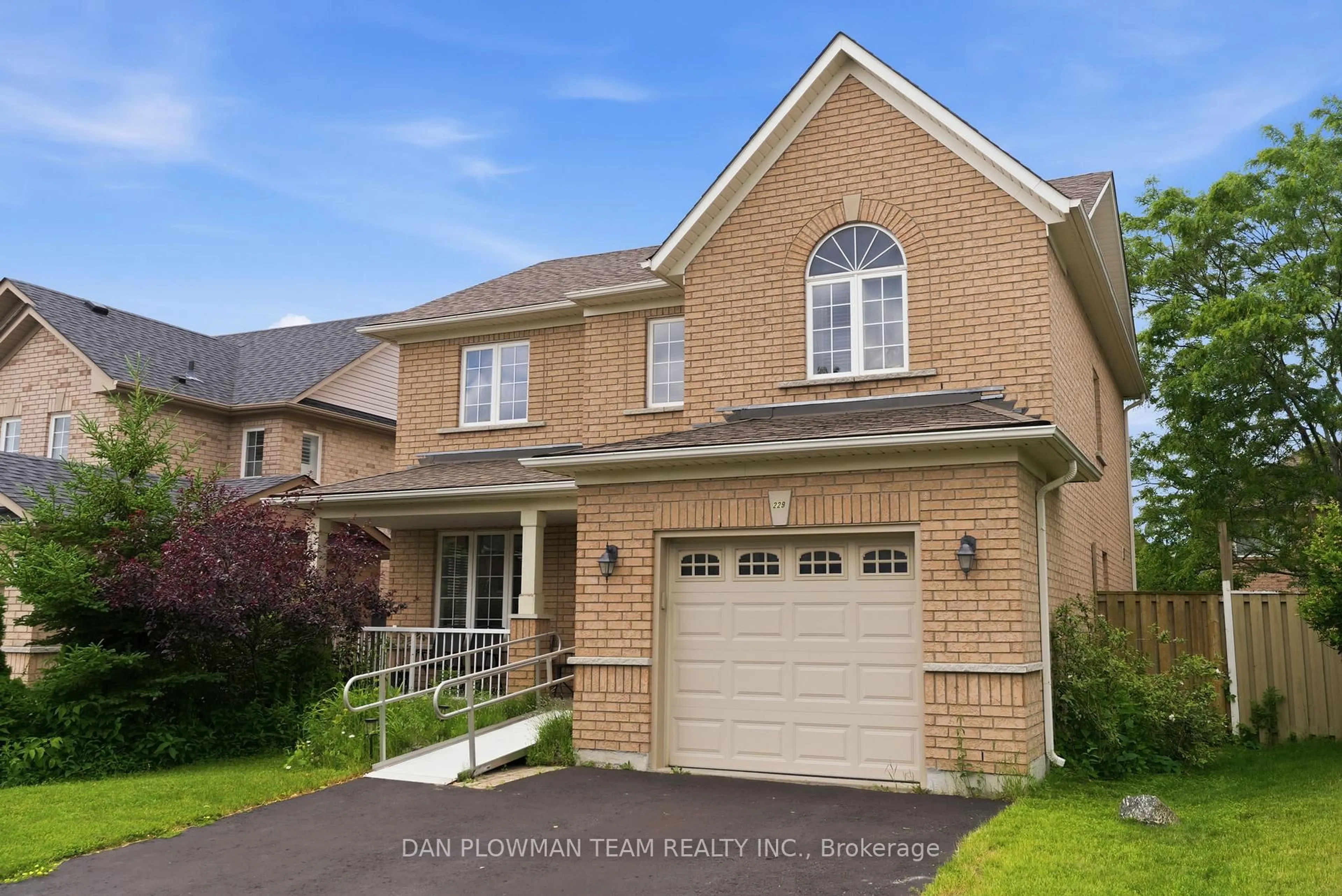 Home with brick exterior material, street for 229 Huntington Cres, Clarington Ontario L1E 3J5