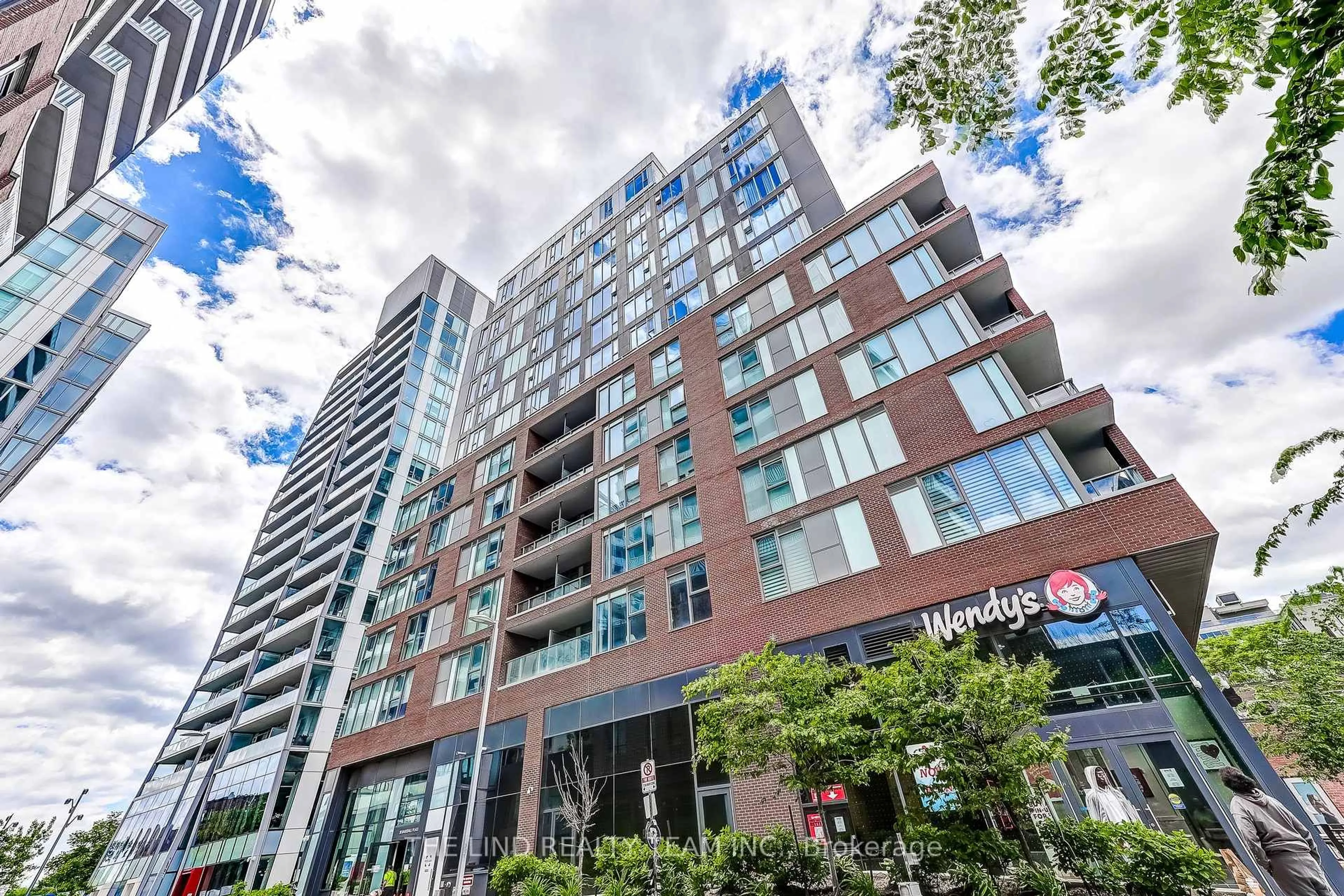 Patio, building for 30 Baseball Pl #622, Toronto Ontario M4M 0E8