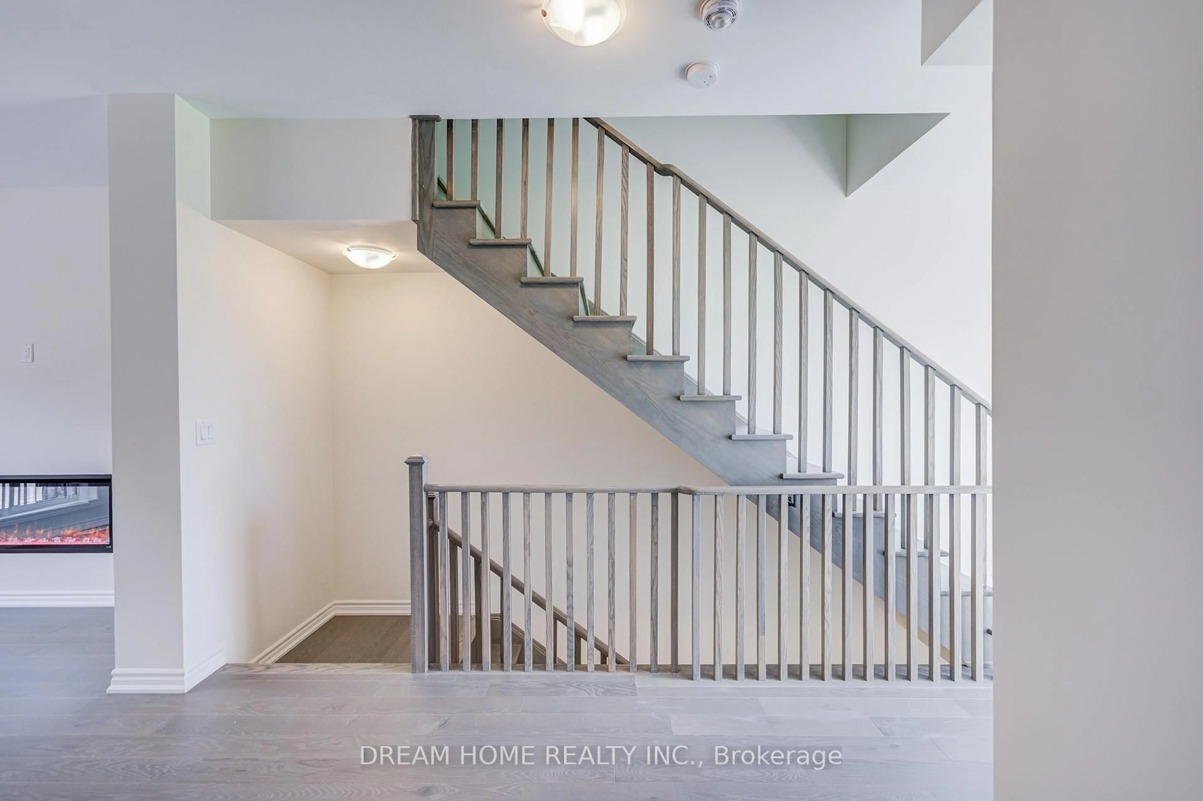Stairs for 19 Coppini Lane, Ajax Ontario L1S 7S9