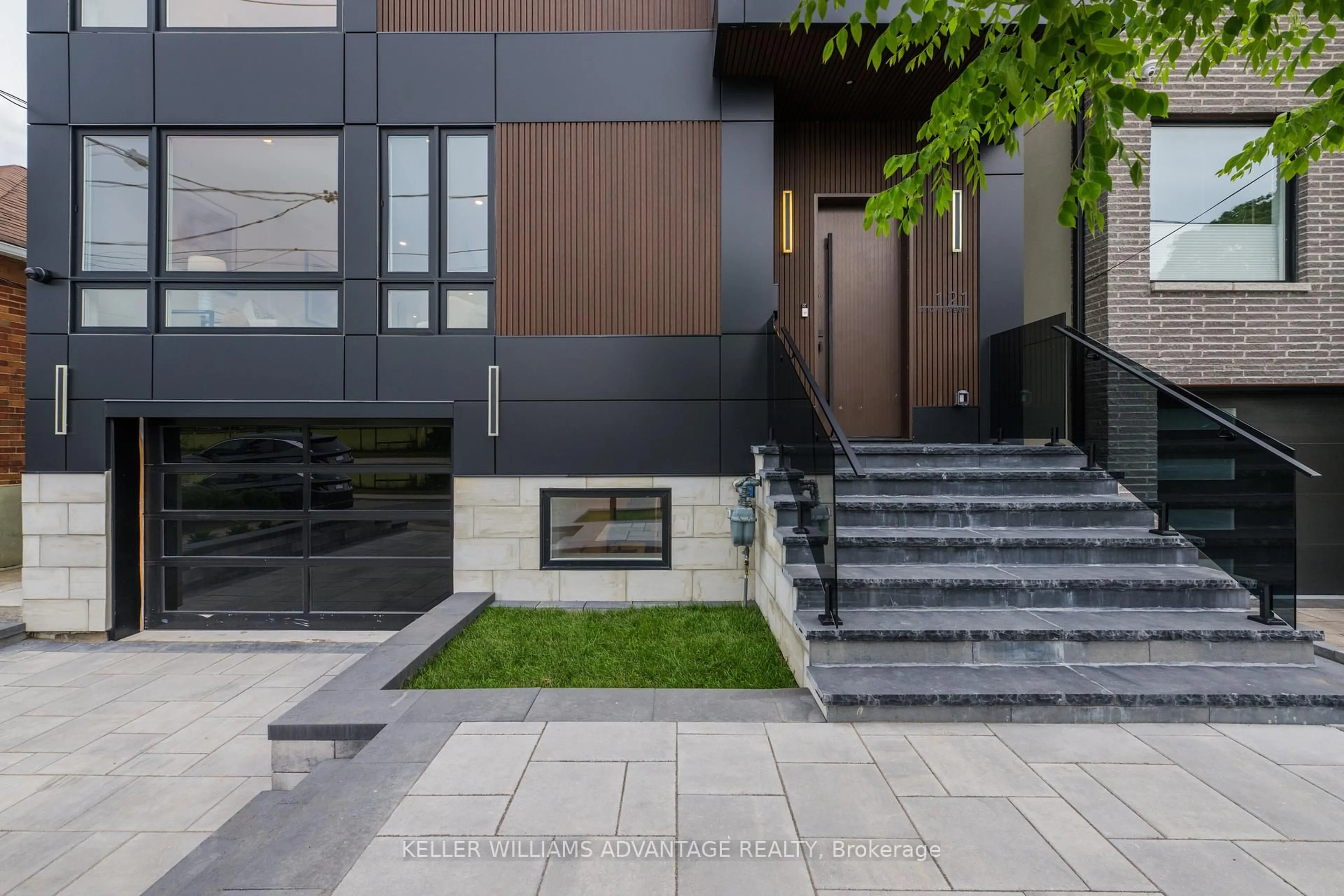 Unknown for 121 Durant Ave, Toronto Ontario M4J 4W3