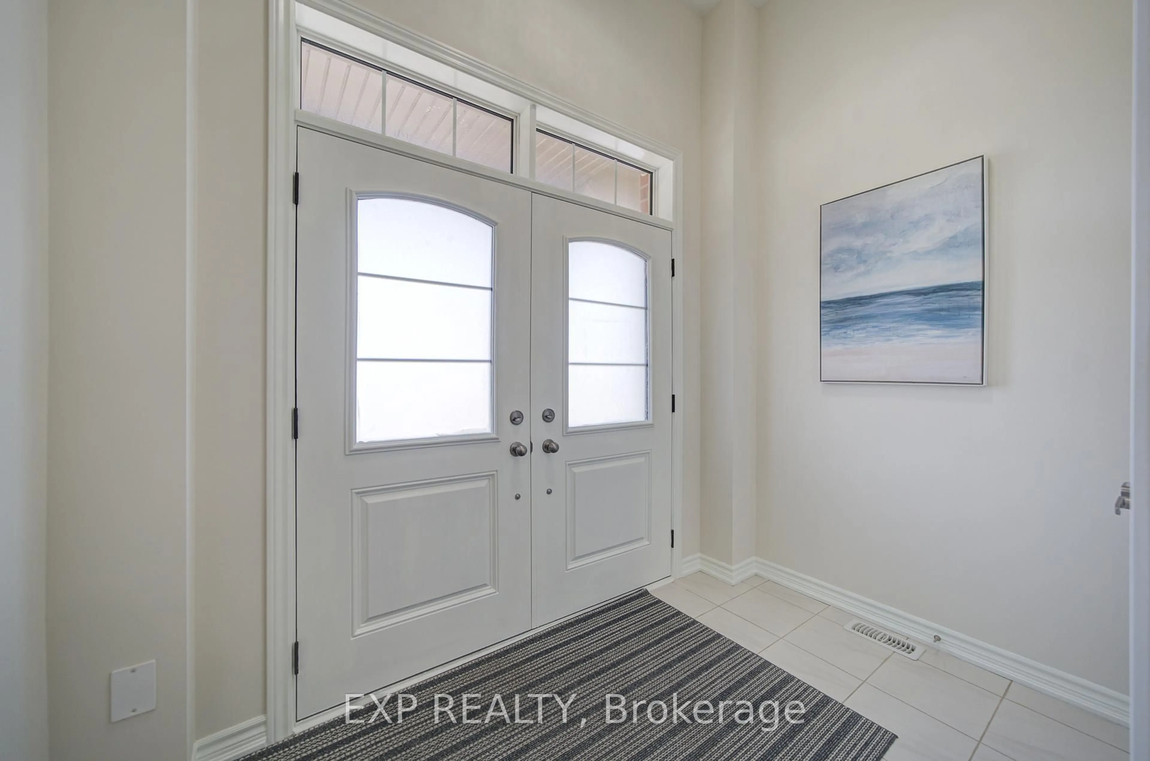 Indoor entryway for 65 Marcel Brunelle Dr, Whitby Ontario L1P 0G9