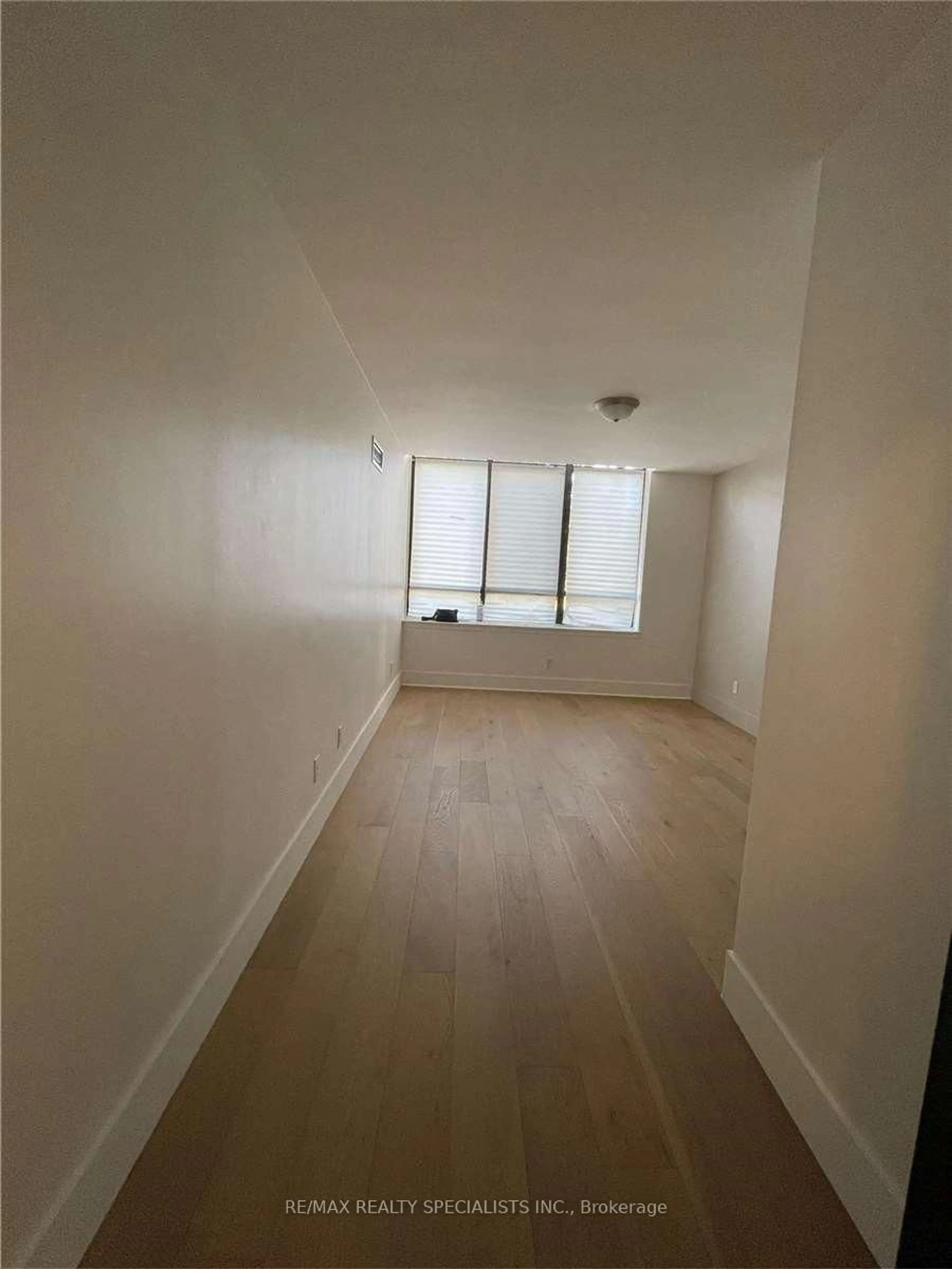 A pic of a room for 55 Bamburgh Circ #113, Toronto Ontario M1W 3V4