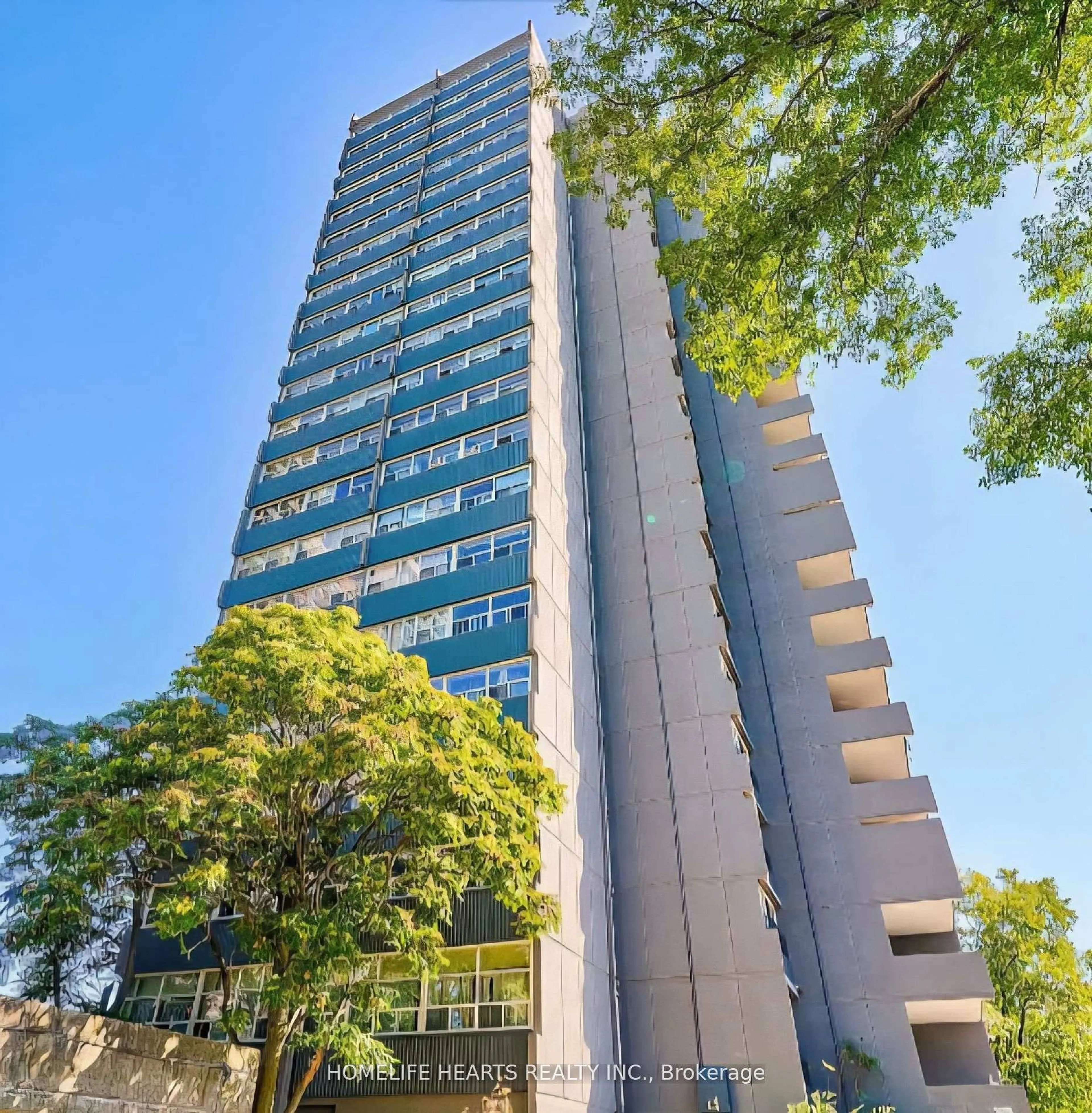 Indoor foyer for 4101 Sheppard Ave #1005, Toronto Ontario M1S 3H3