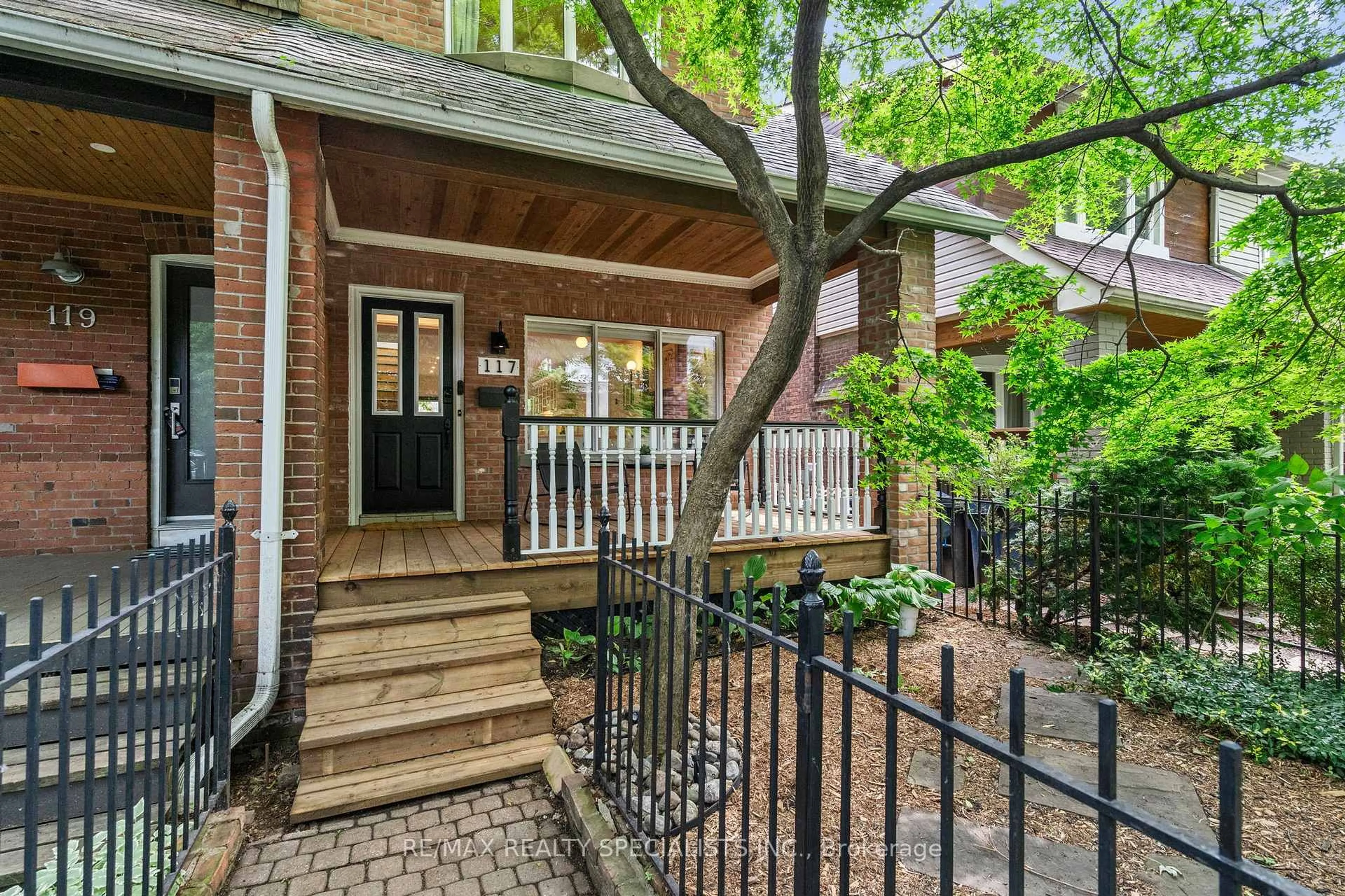 Home with brick exterior material, street for 117 Alton Ave, Toronto Ontario M4L 2M3