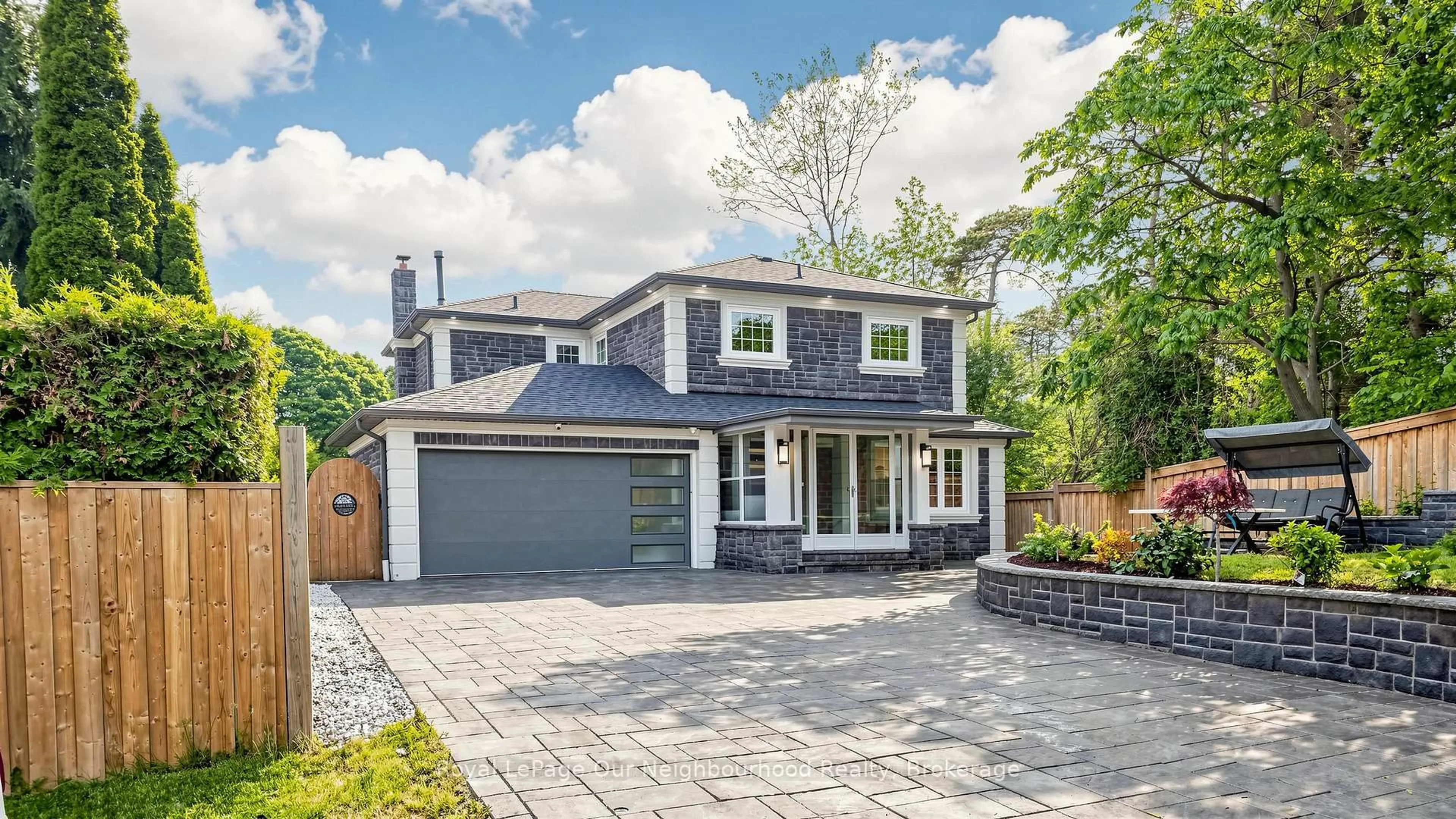 Home with brick exterior material, street for 660 Dunn Cres, Pickering Ontario L1W 3T3