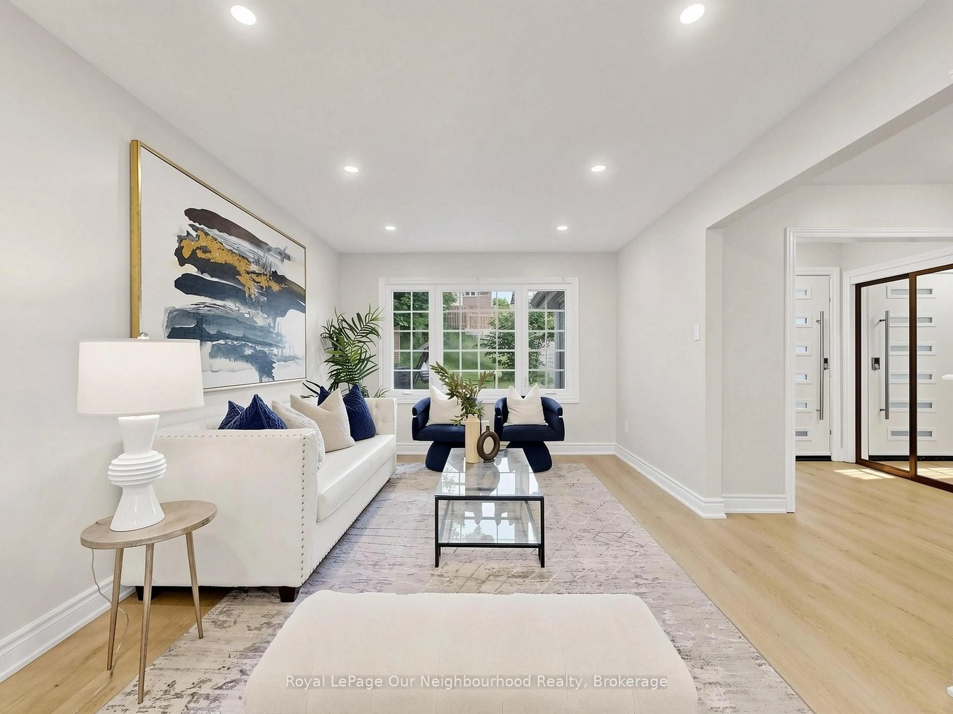 Living room with furniture, unknown for 660 Dunn Cres, Pickering Ontario L1W 3T3