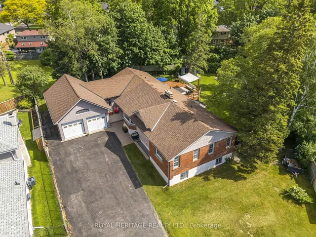 956 Bayshore Crt, Pickering 3