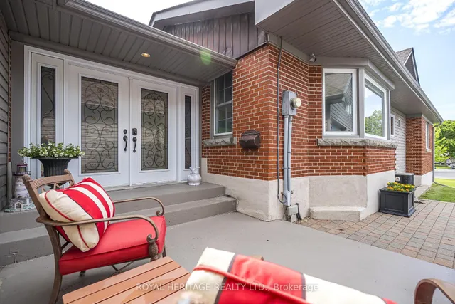 956 Bayshore Crt, Pickering 5