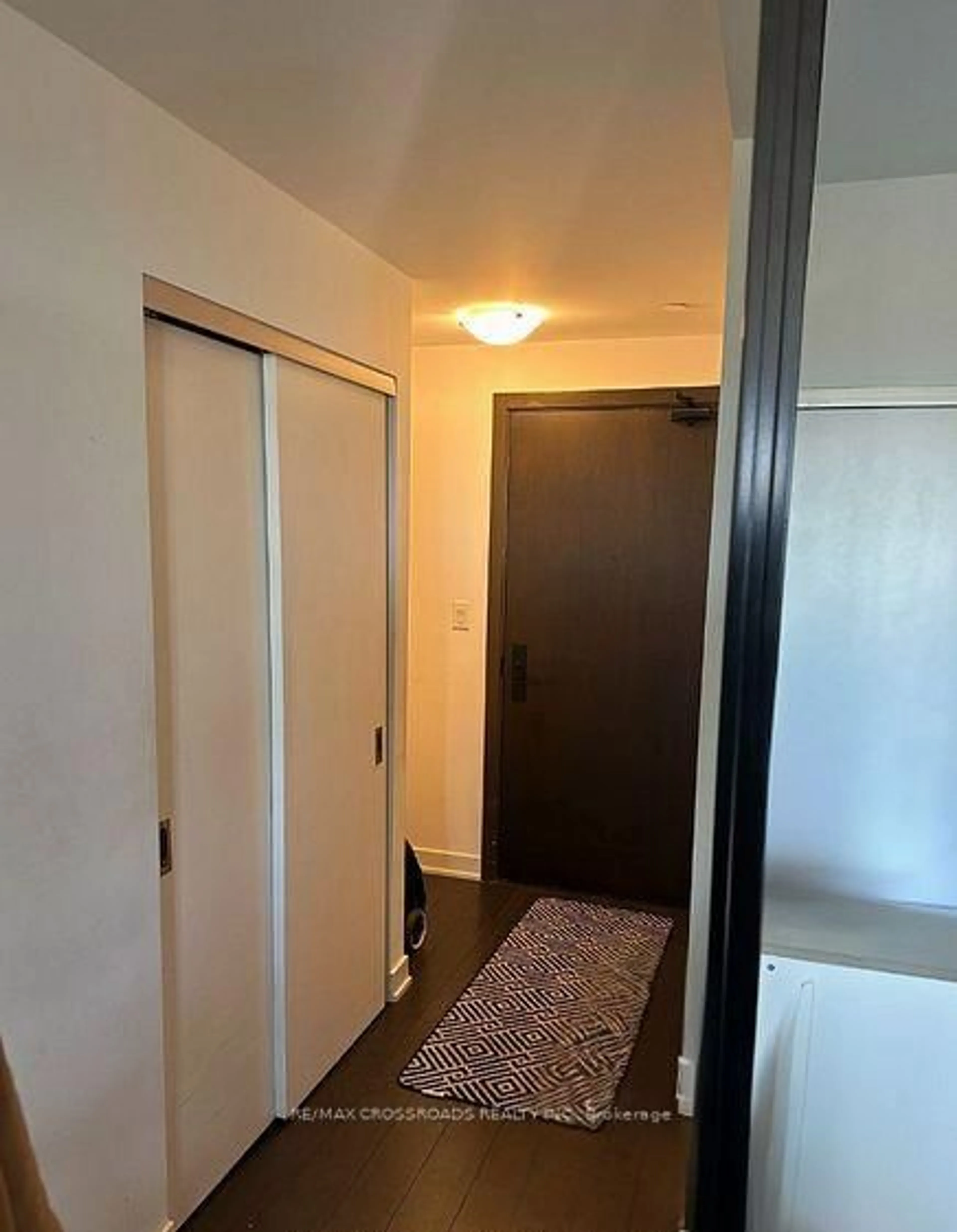 A pic of a room for 2799 Kingston Rd #628, Toronto Ontario M1M 1N1