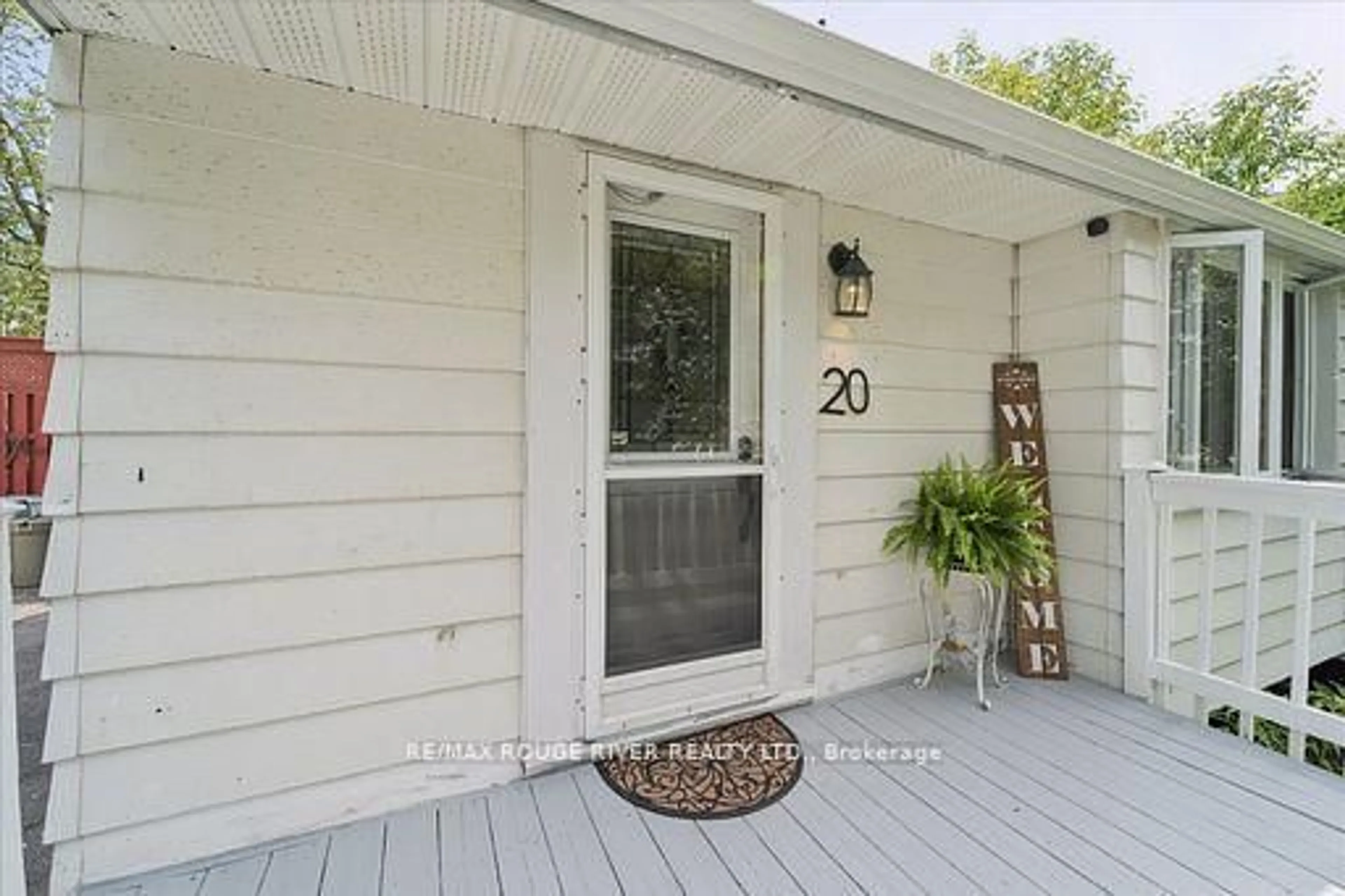 Indoor entryway for 20 Burcher Rd, Ajax Ontario L1S 2P1