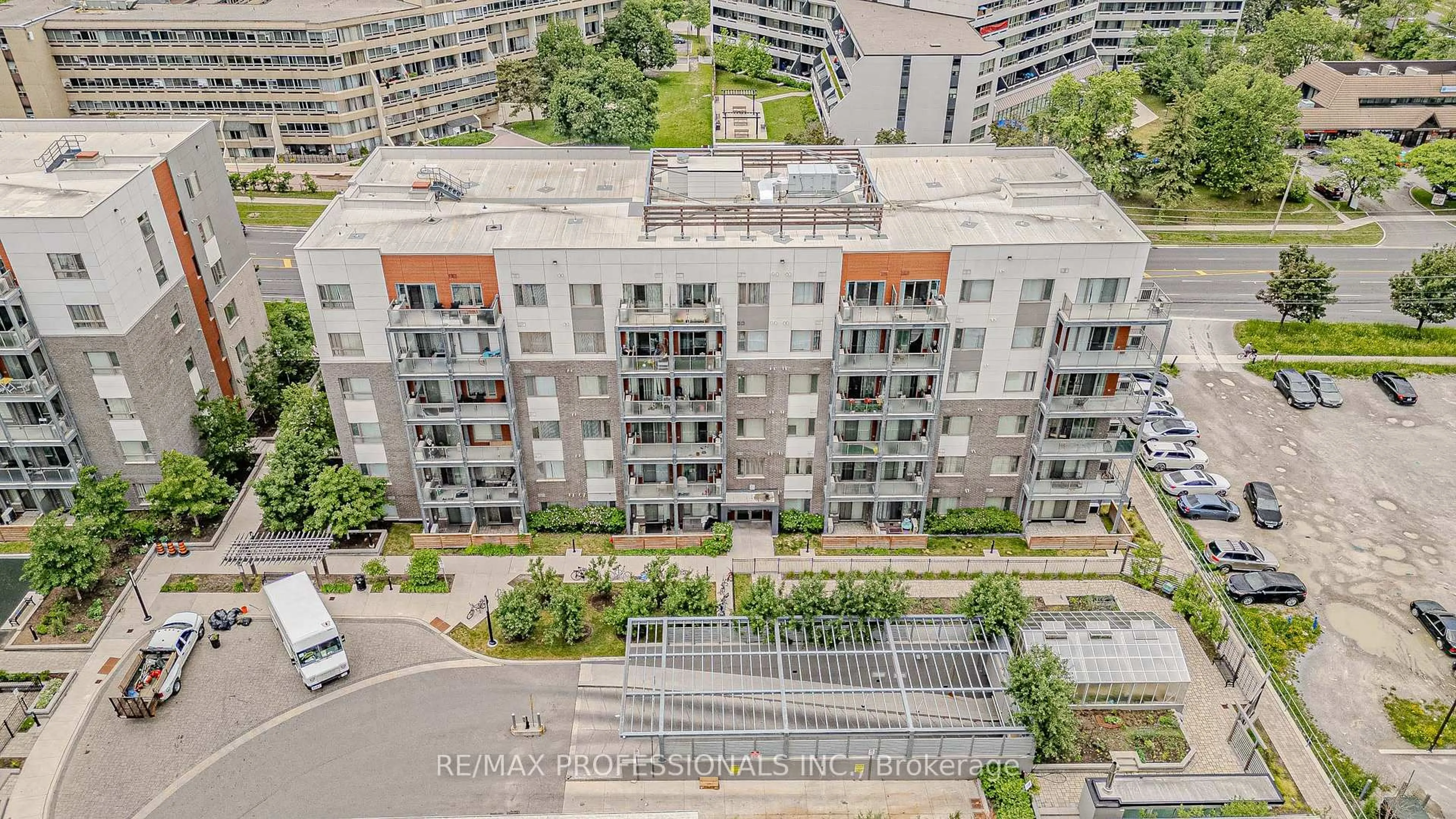A pic from outside/outdoor area/front of a property/back of a property/a pic from drone, city buildings view from balcony for 5155 Sheppard   East Ave #401, Toronto Ontario M1B 0C8