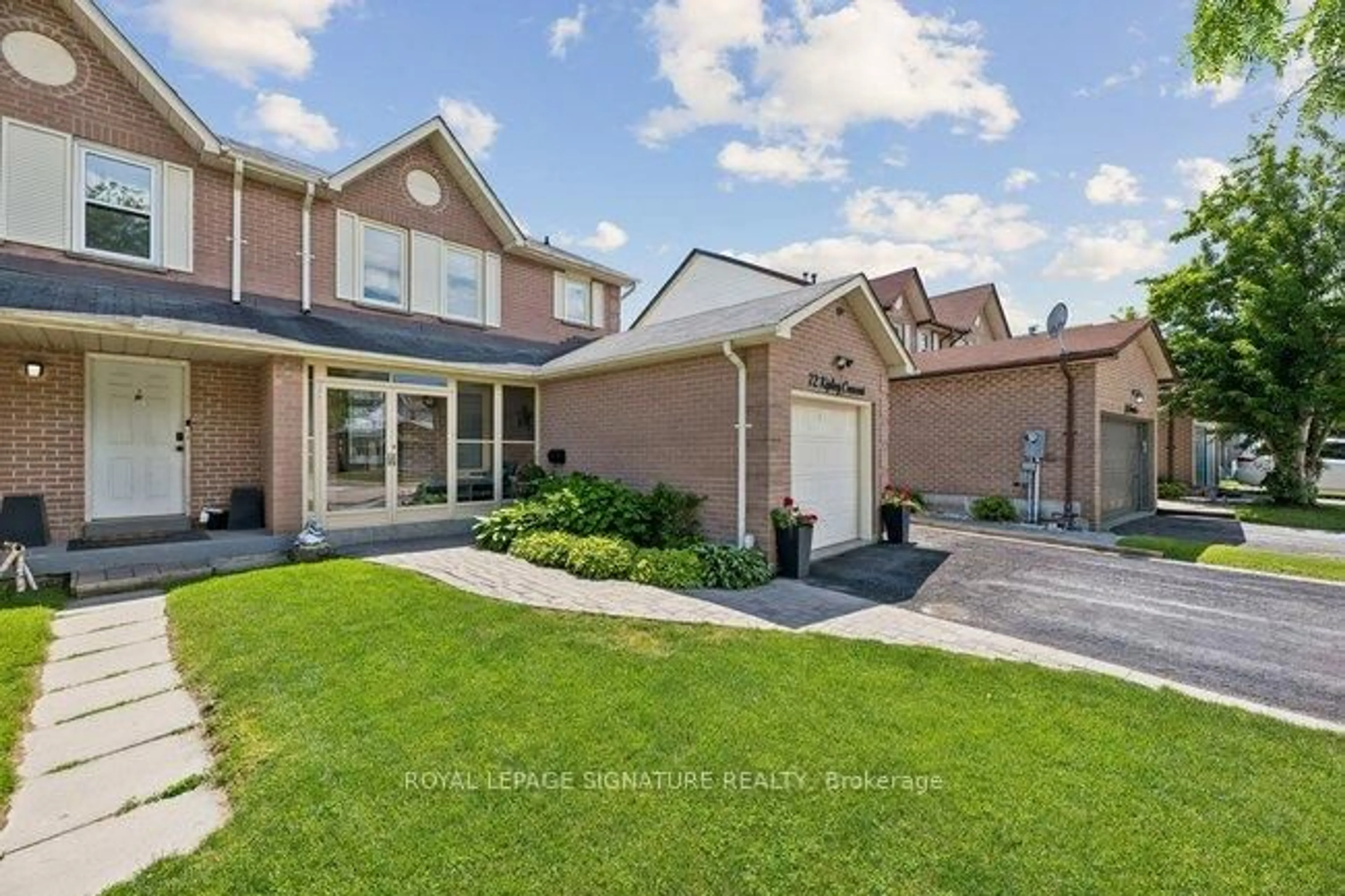 Unknown for 72 Kipling Cres, Ajax Ontario L1S 5A5