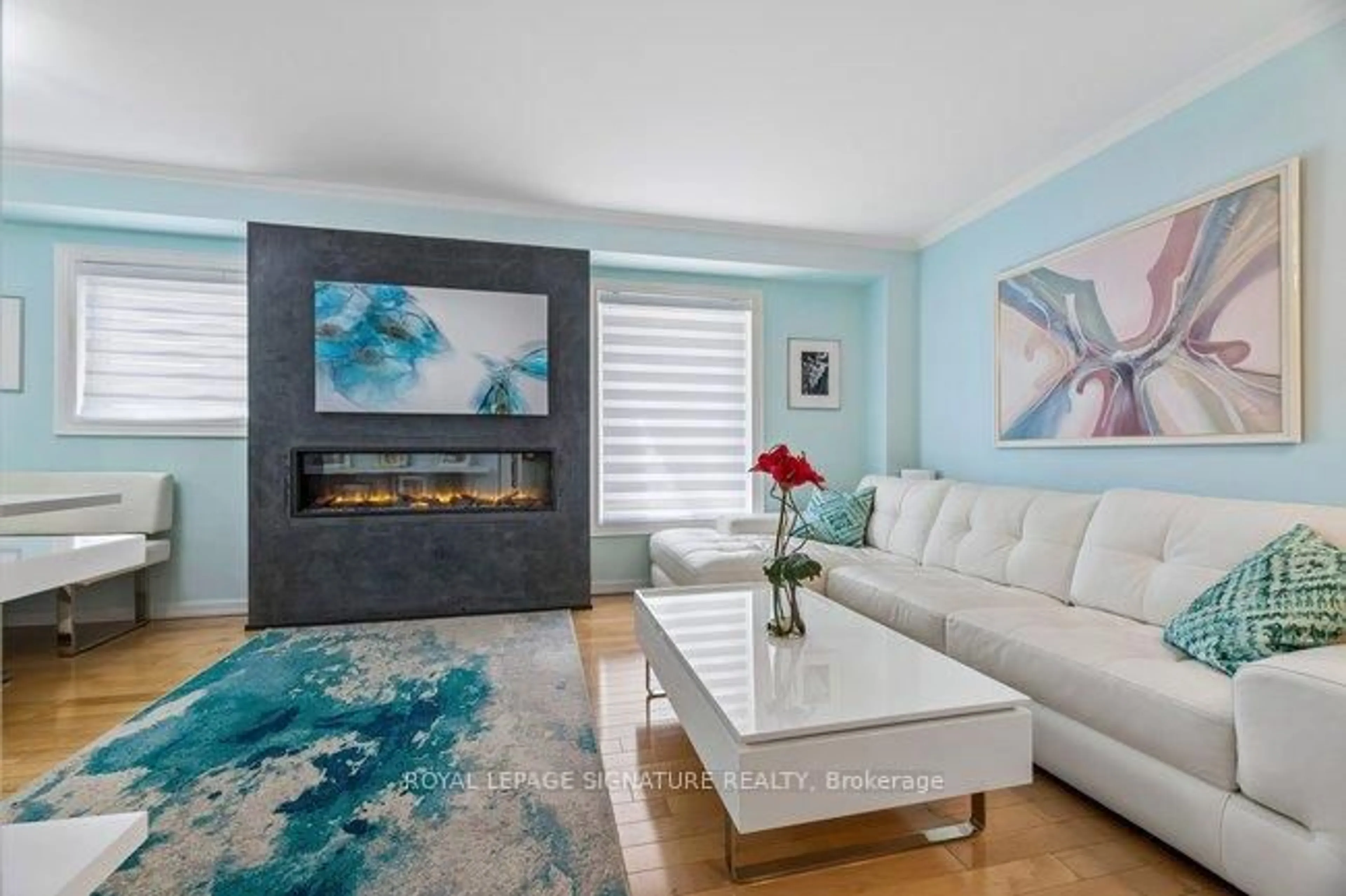 Living room with furniture, unknown for 72 Kipling Cres, Ajax Ontario L1S 5A5
