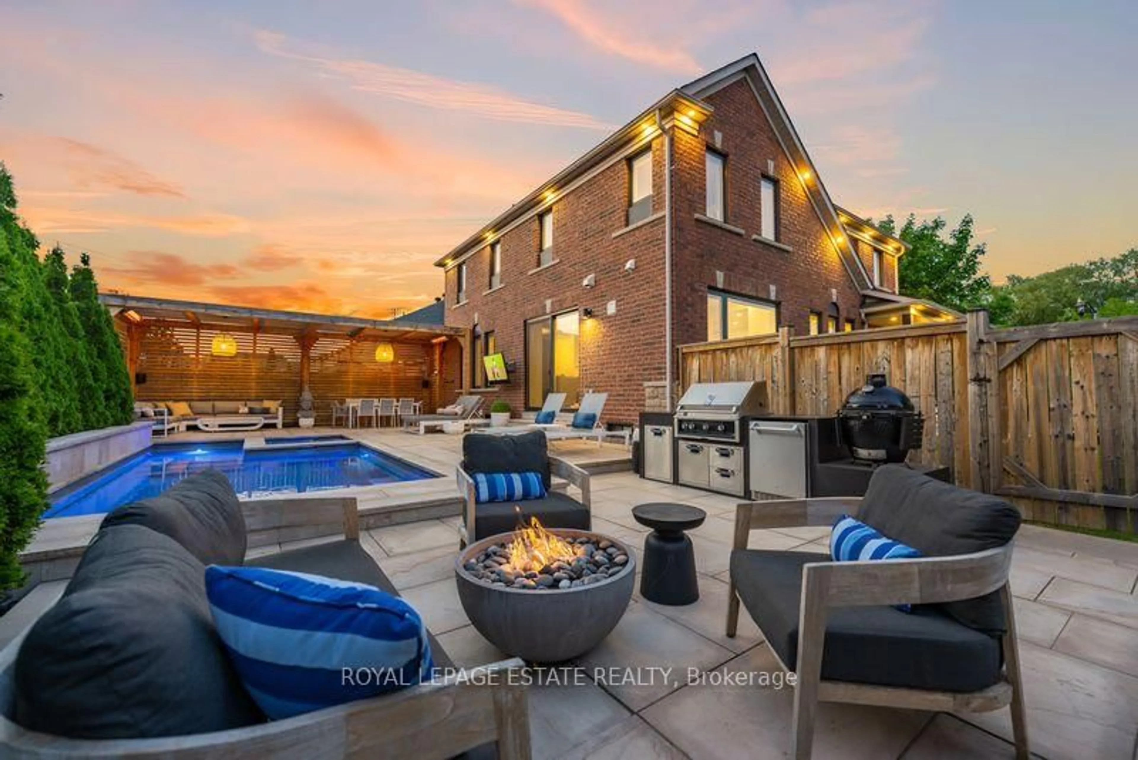Patio, unknown for 48 Haskell Ave, Ajax Ontario L1T 4Y8