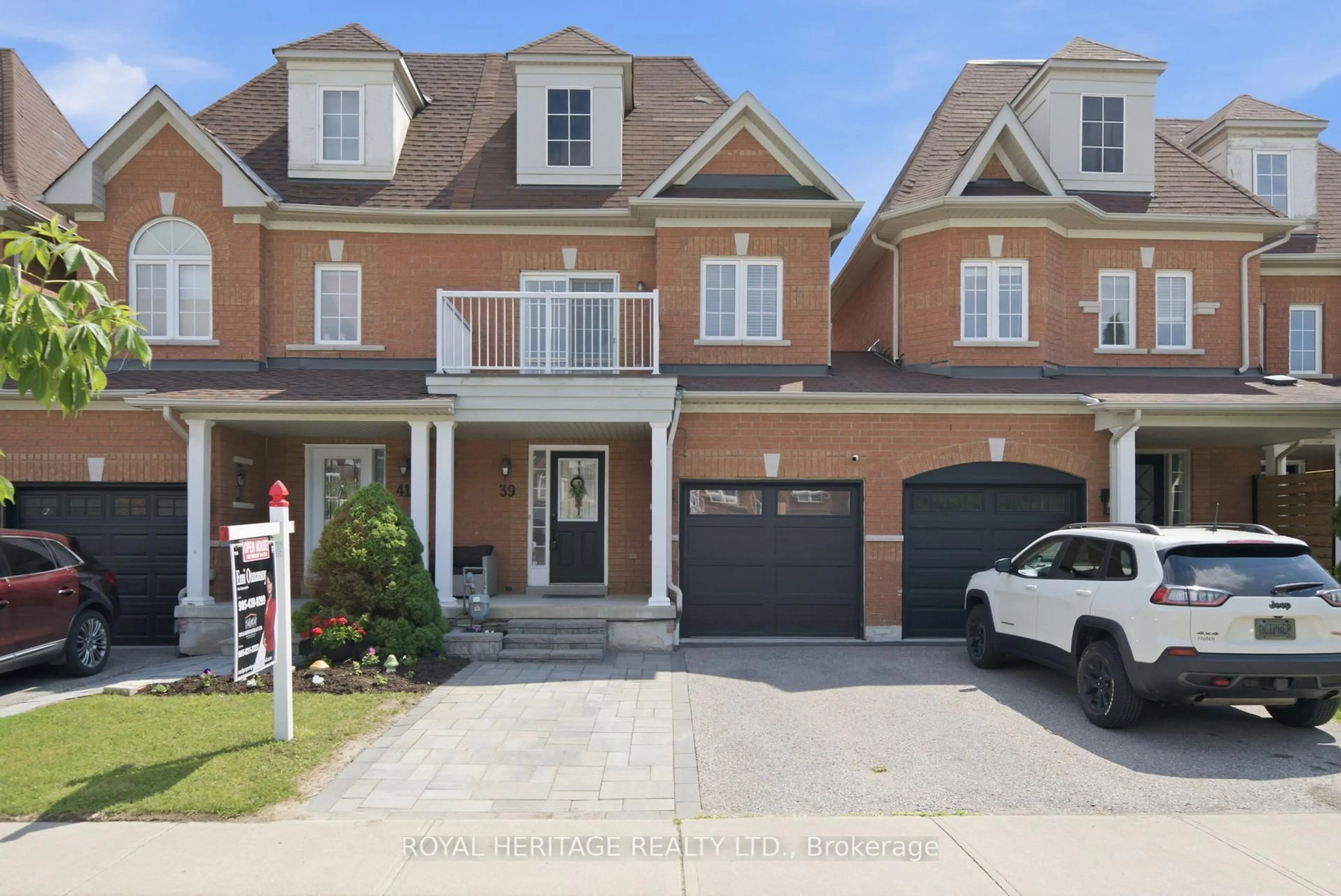 Home with brick exterior material, street for 39 Neill Ave, Whitby Ontario L1R 3N4