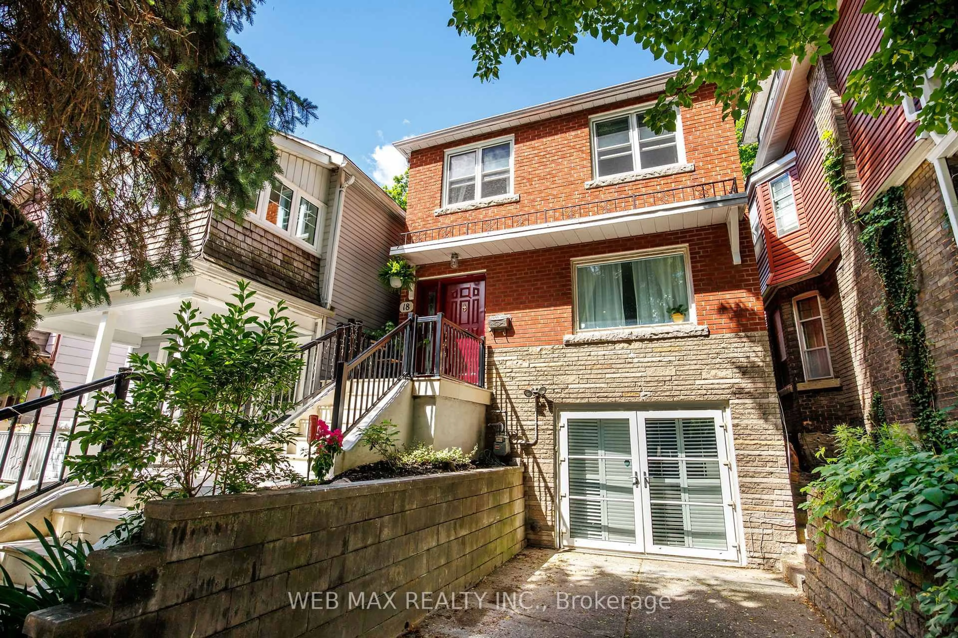 Home with brick exterior material, street for 18 Bellefair Ave, Toronto Ontario M4L 3T8