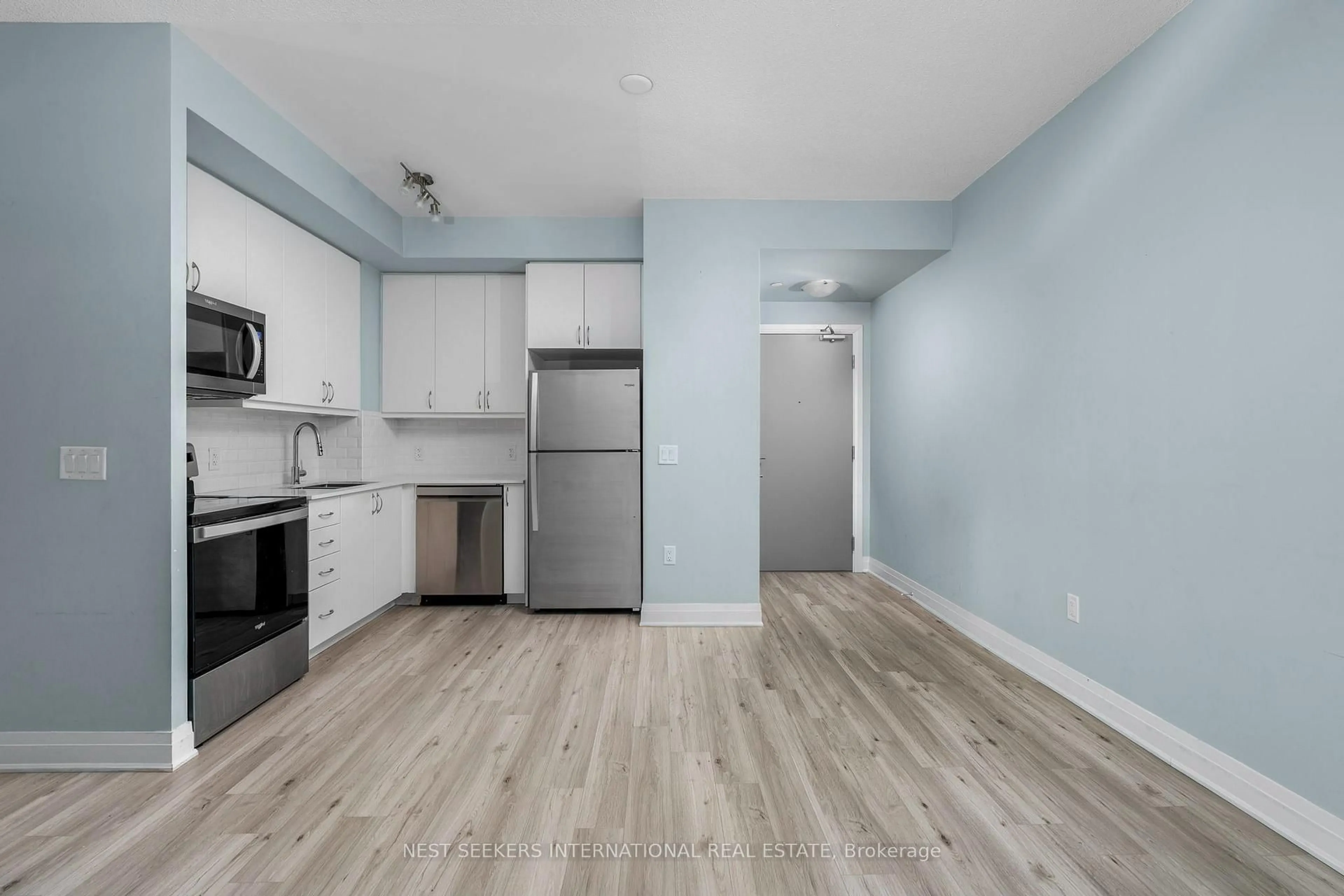 Unknown for 3220 Sheppard Ave #809, Toronto Ontario M1T 3K3