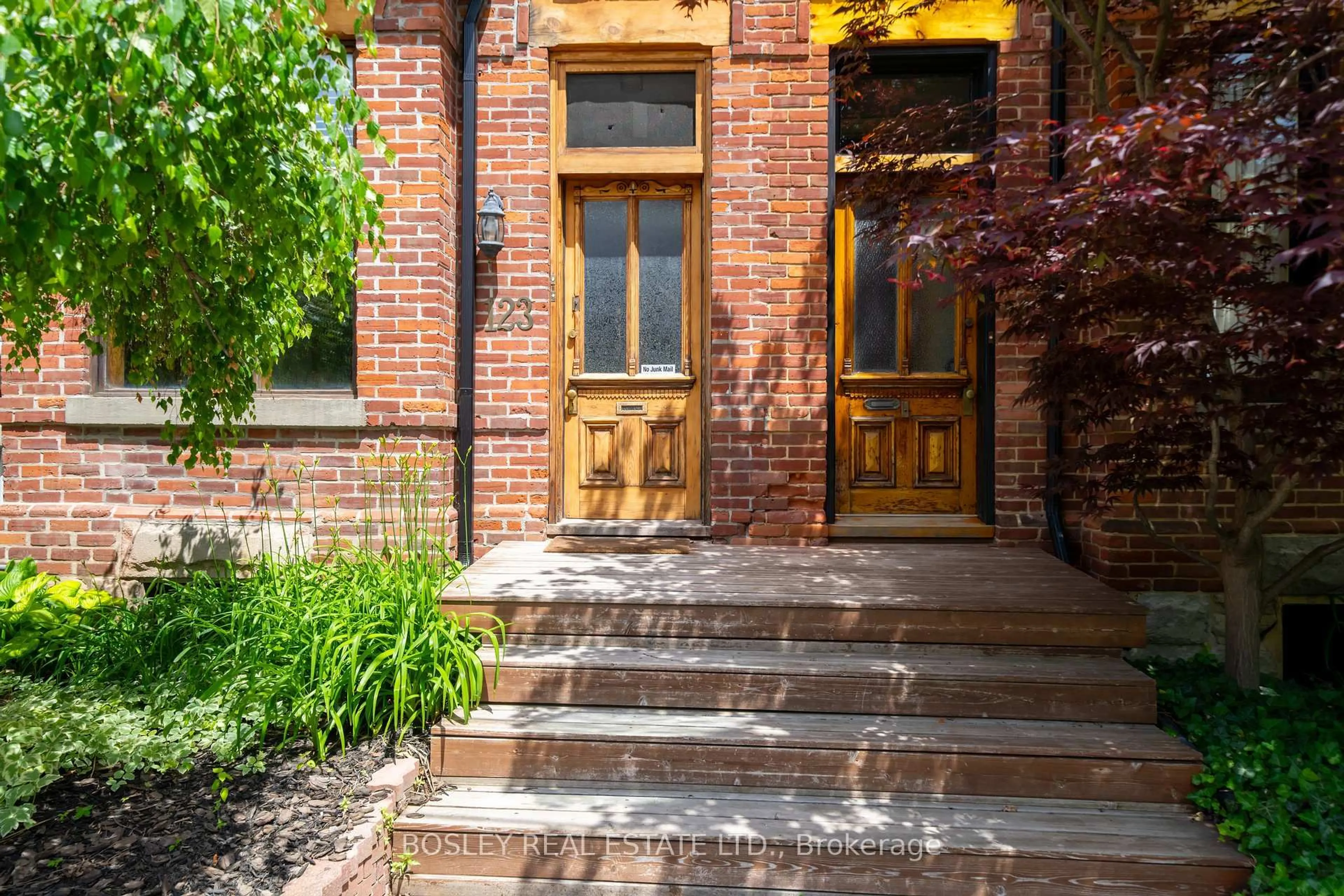 Home with brick exterior material, street for 123 Hamilton St, Toronto Ontario M4M 2C7