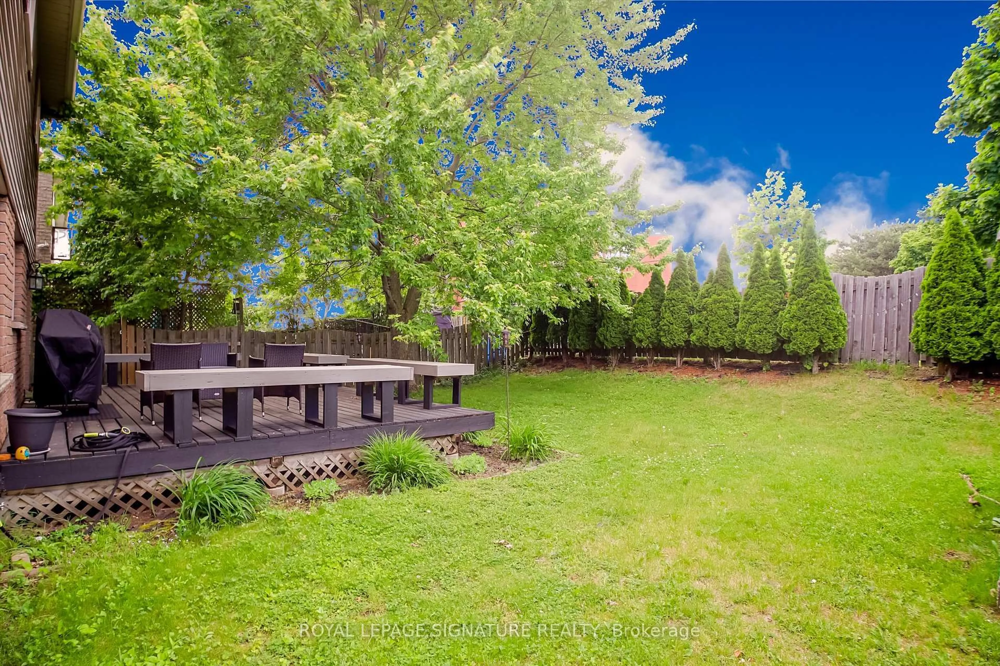Patio, forest/trees view for 4 Upland Dr, Whitby Ontario L1N 8H5