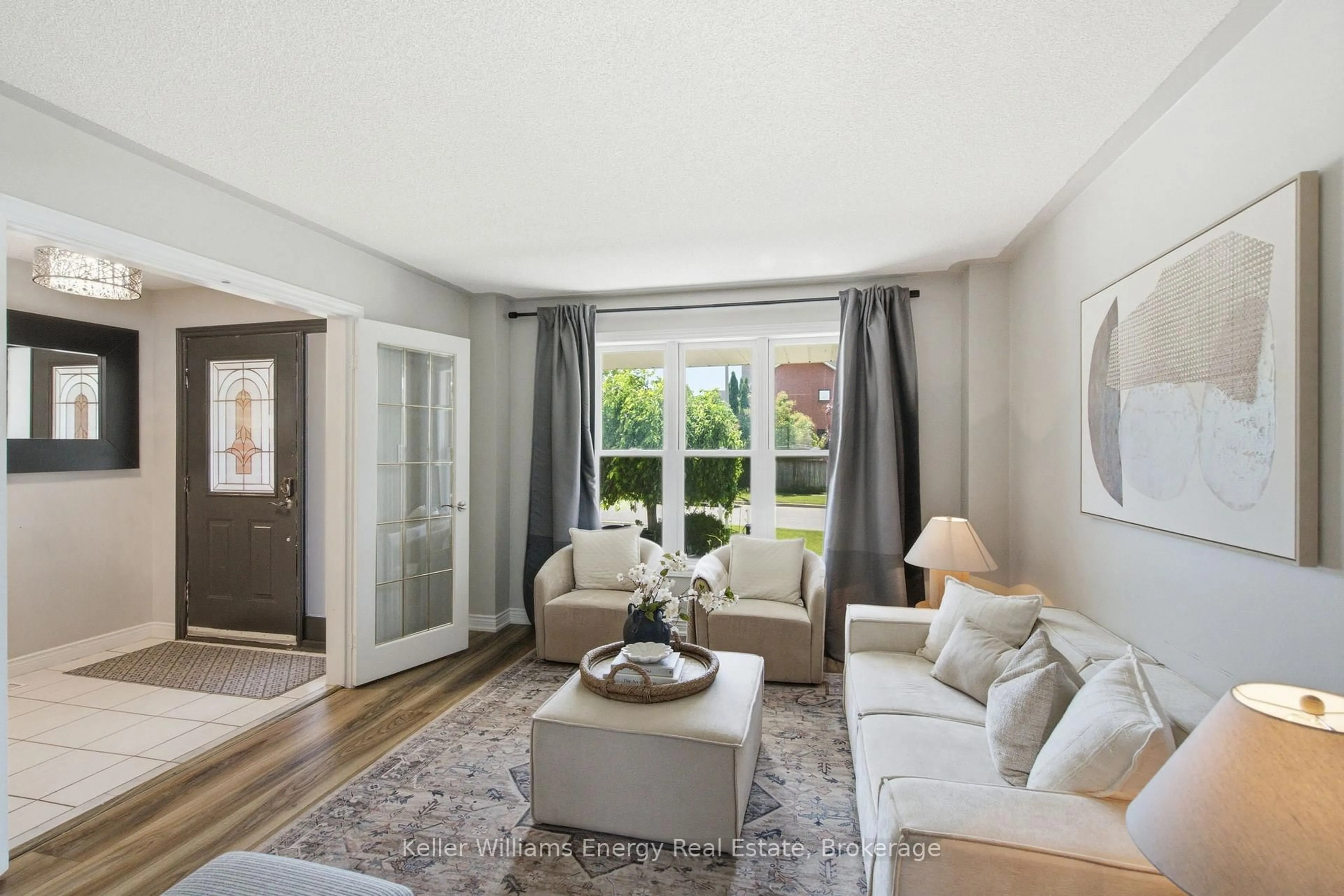 Living room with furniture, unknown for 32 Sagewood Ave, Clarington Ontario L1E 2G2