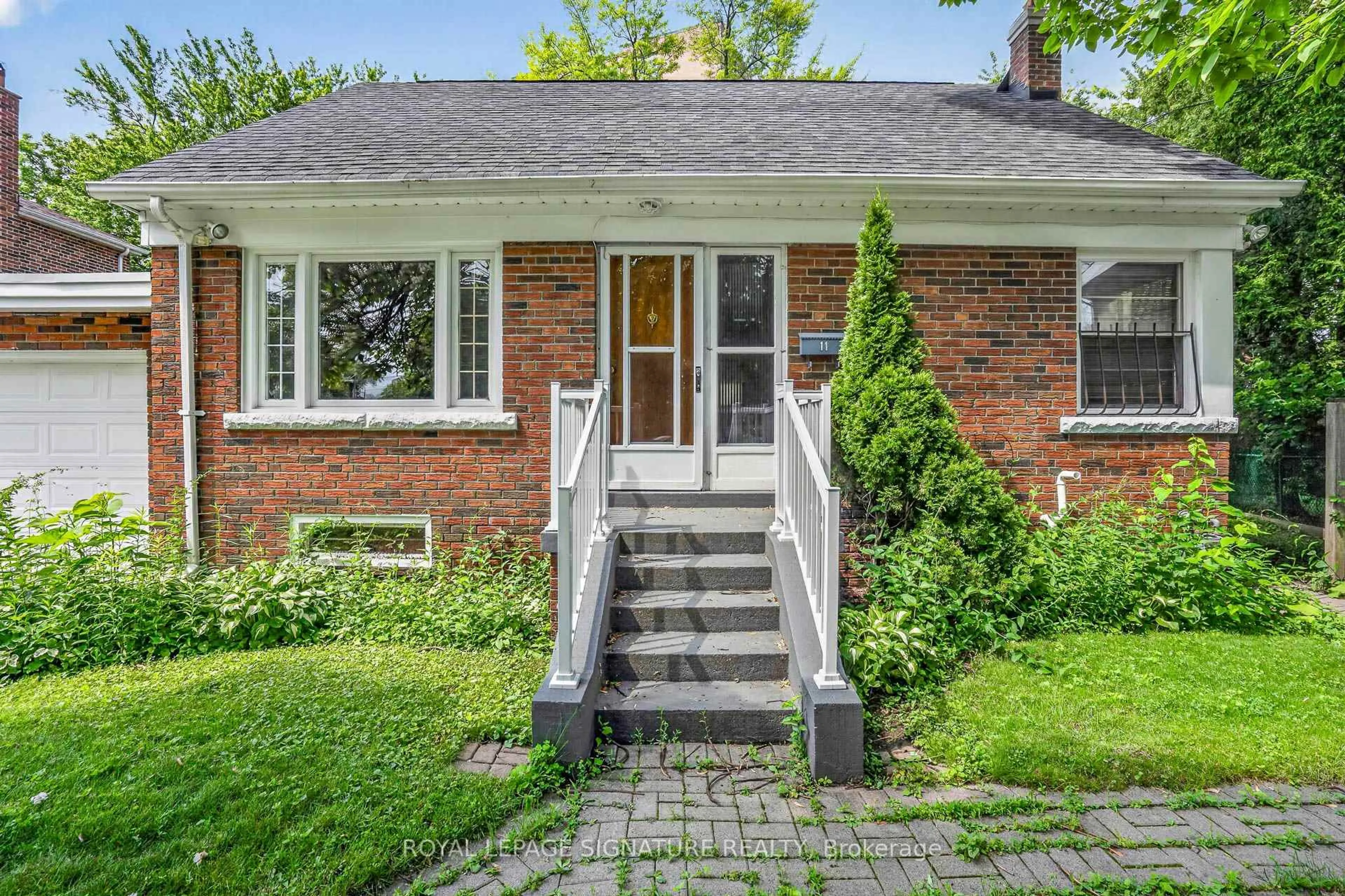 Home with brick exterior material, street for 11 Innisdale Dr, Toronto Ontario M1R 1C4