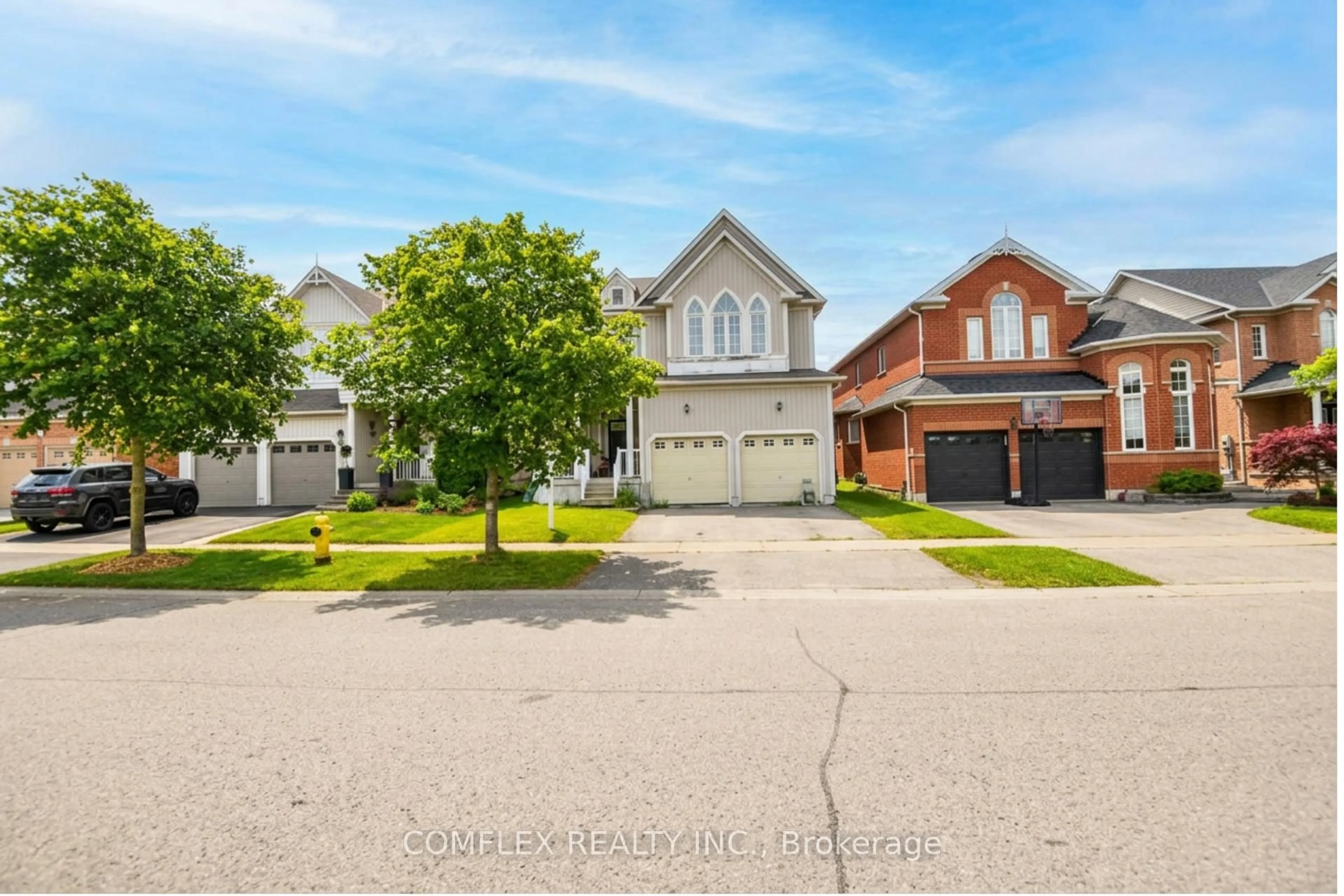 Unknown for 19 Kinross Ave, Whitby Ontario L1M 2C8
