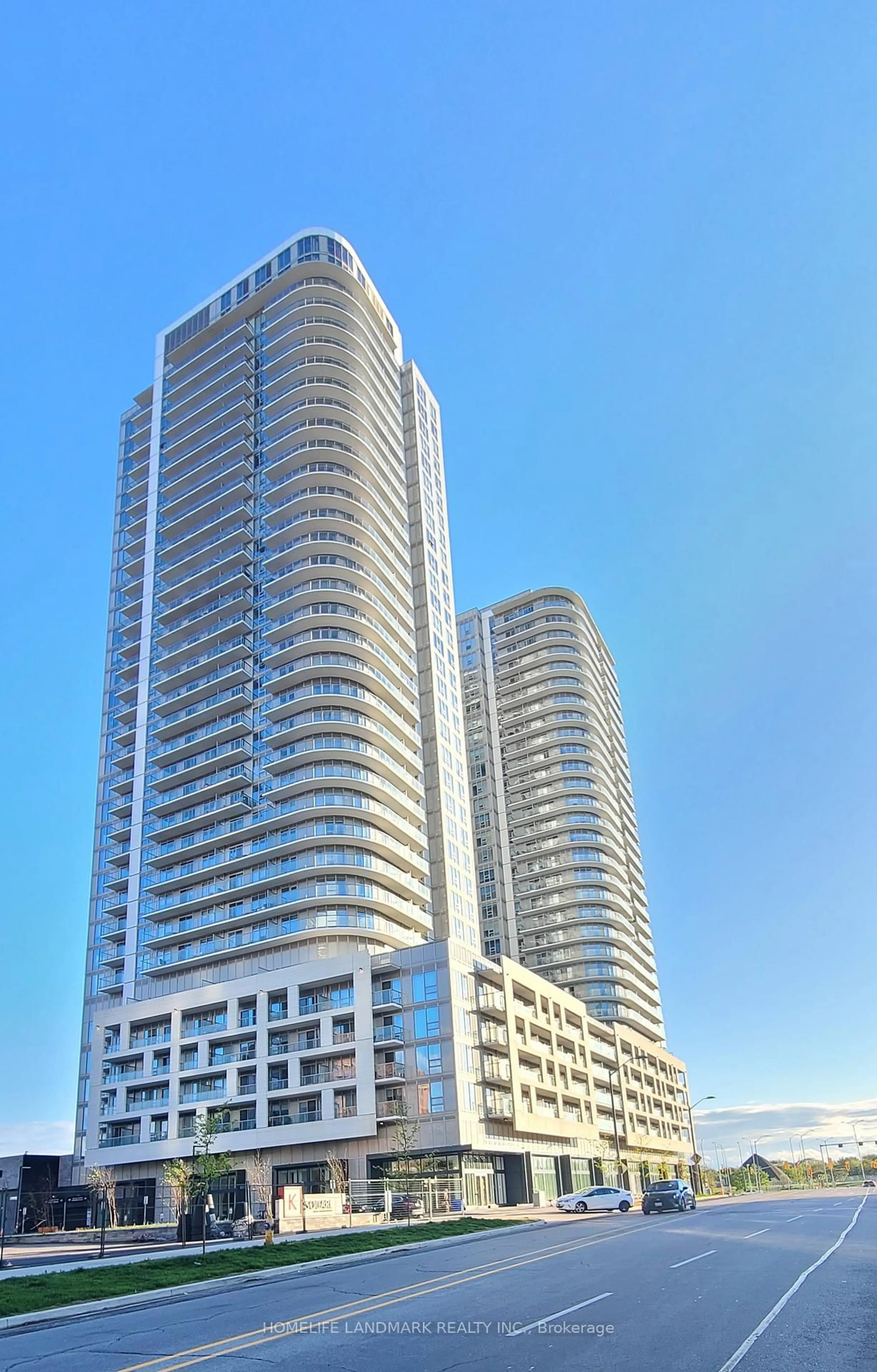 Balcony in the apartment, city buildings view from balcony for 2033 Kennedy Rd #3806, Toronto Ontario M1T 0B9