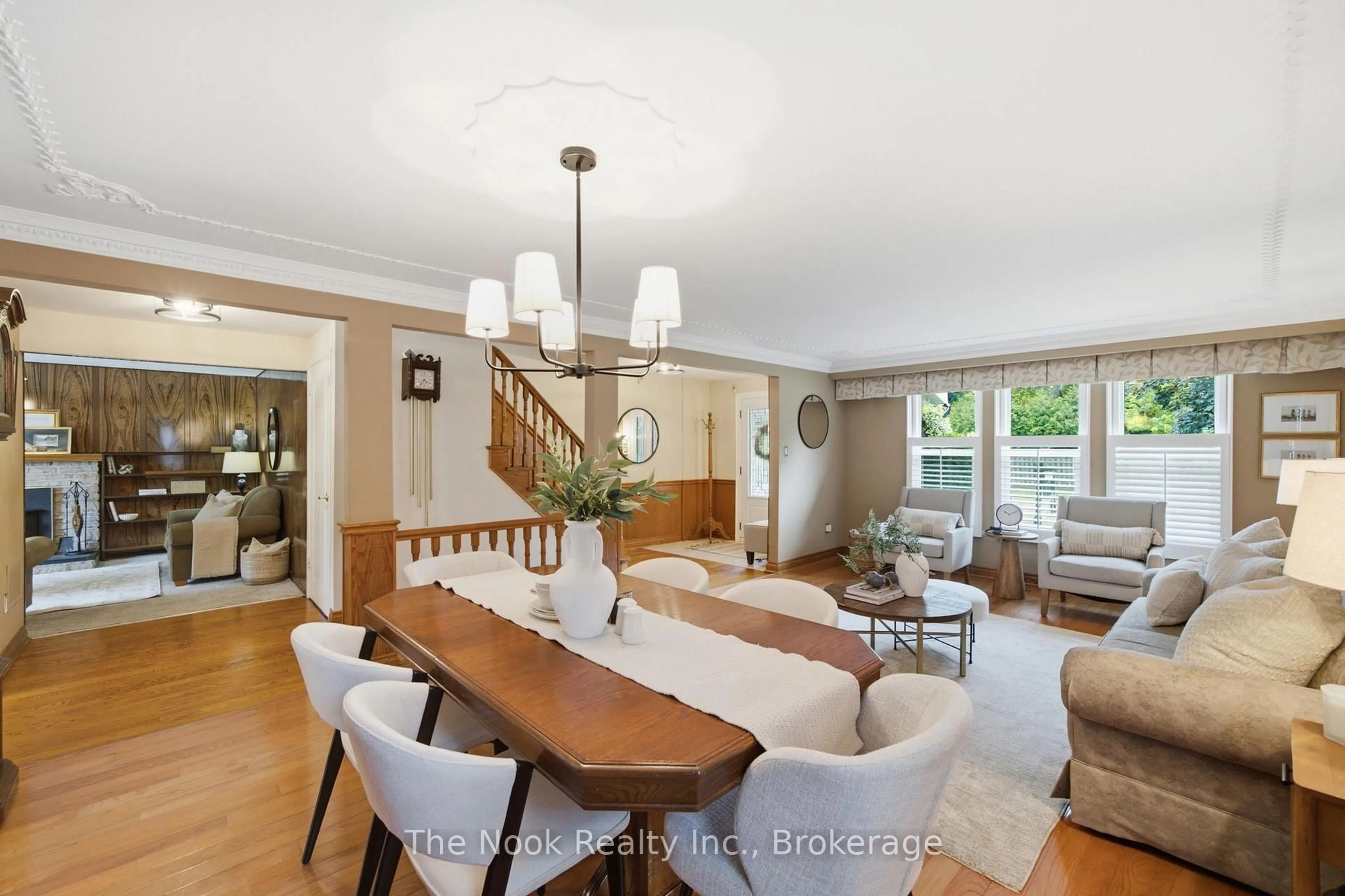 Living room with furniture, unknown for 70 Beverly Glen Blvd, Toronto Ontario M1W 1W2