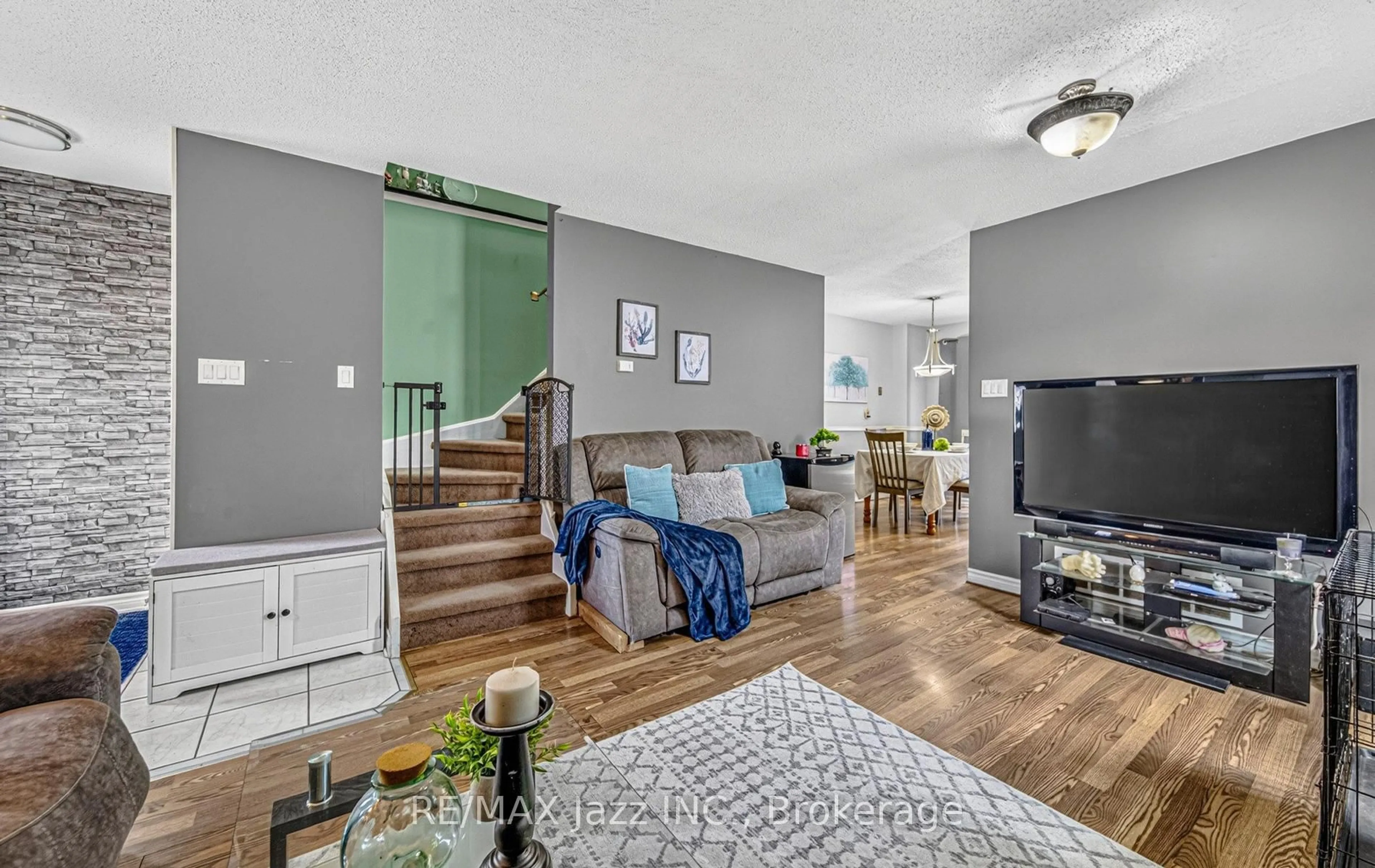 Living room with furniture, unknown for 1387 Ritson Rd, Oshawa Ontario L1J 7M3