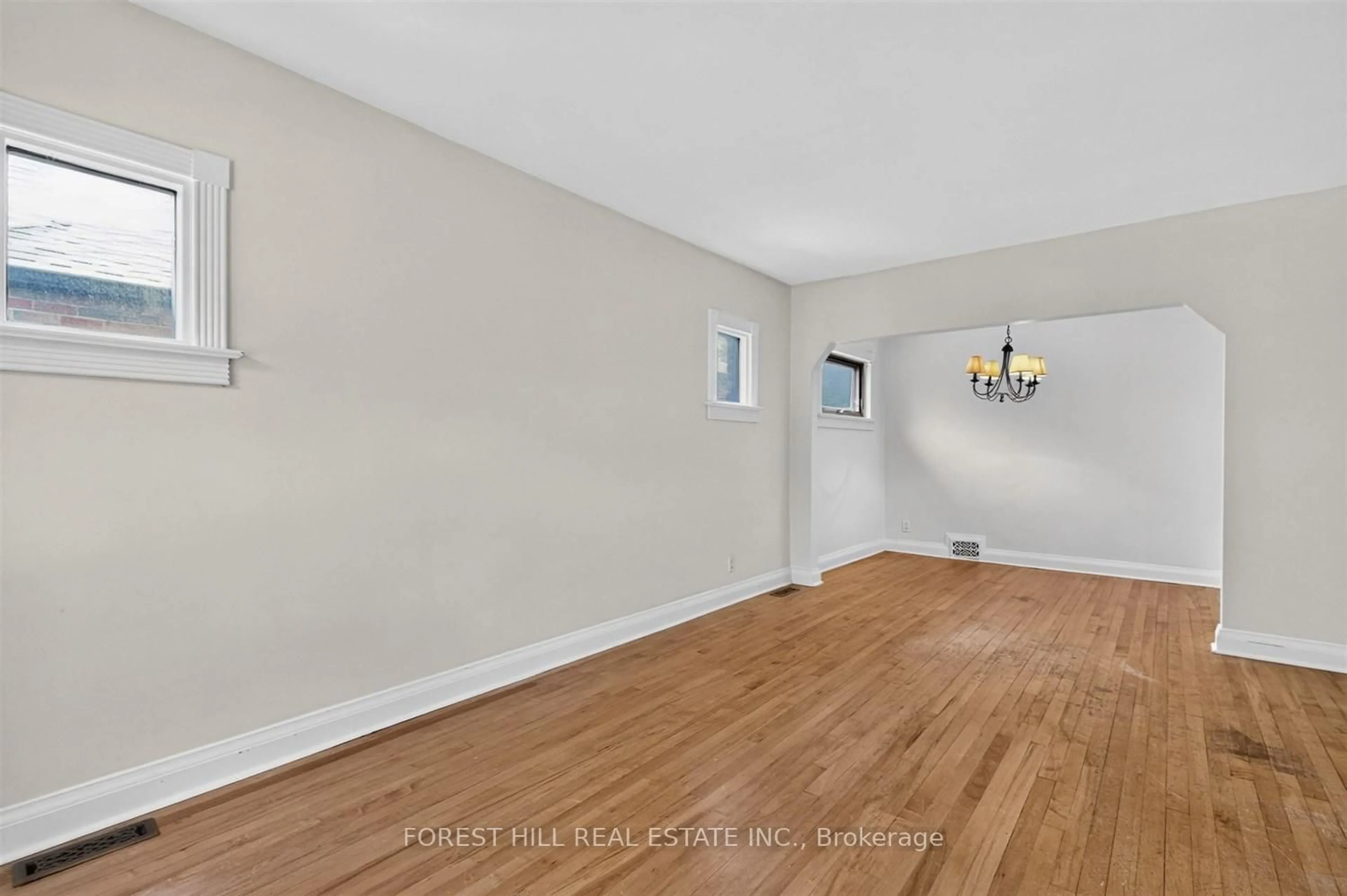 A pic of a room for 73 Dunington Dr, Toronto Ontario M1N 3E4