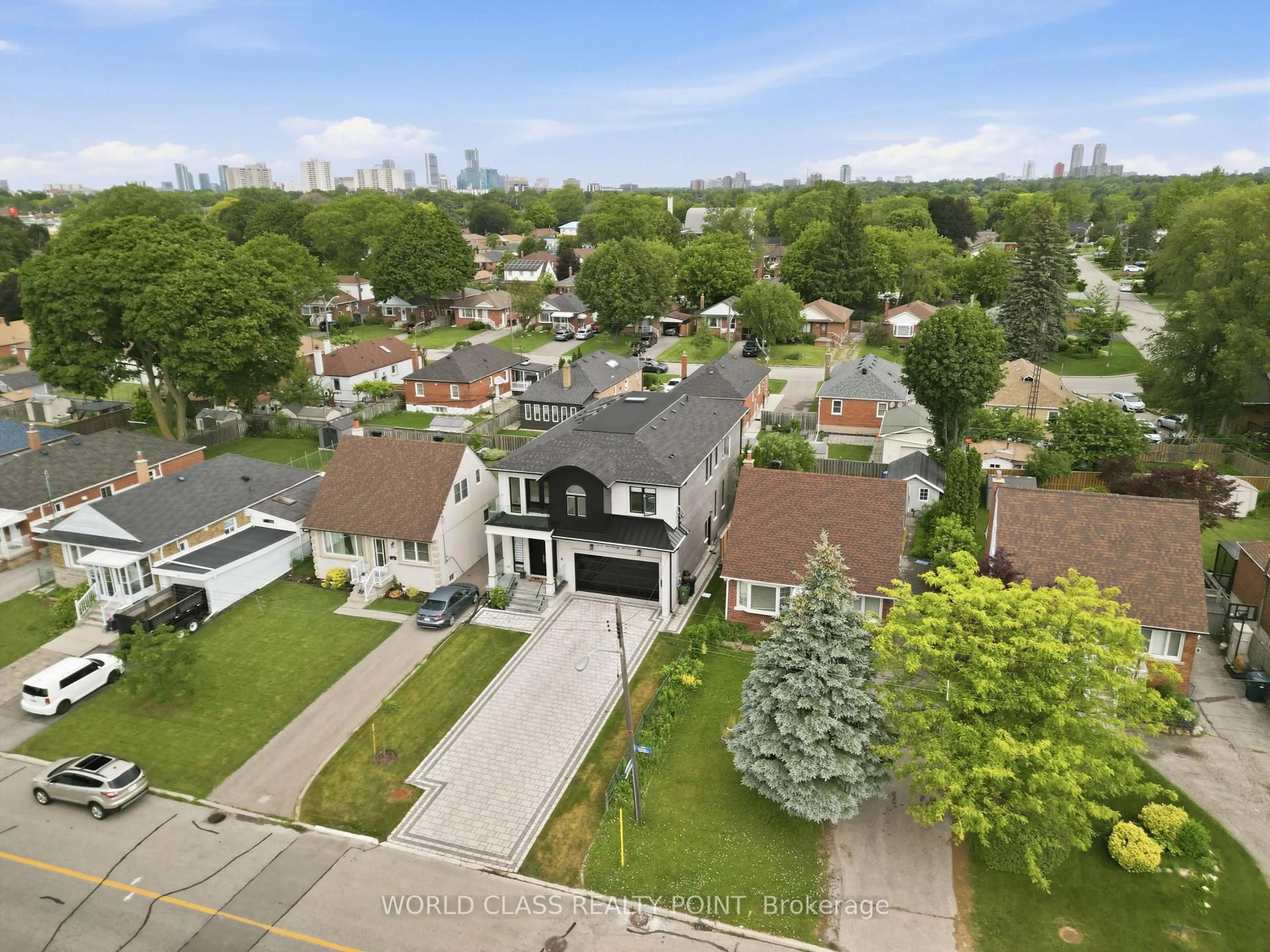 A pic from outside/outdoor area/front of a property/back of a property/a pic from drone, city buildings view from balcony for 50 Dewey Dr, Toronto Ontario M1R 3K6