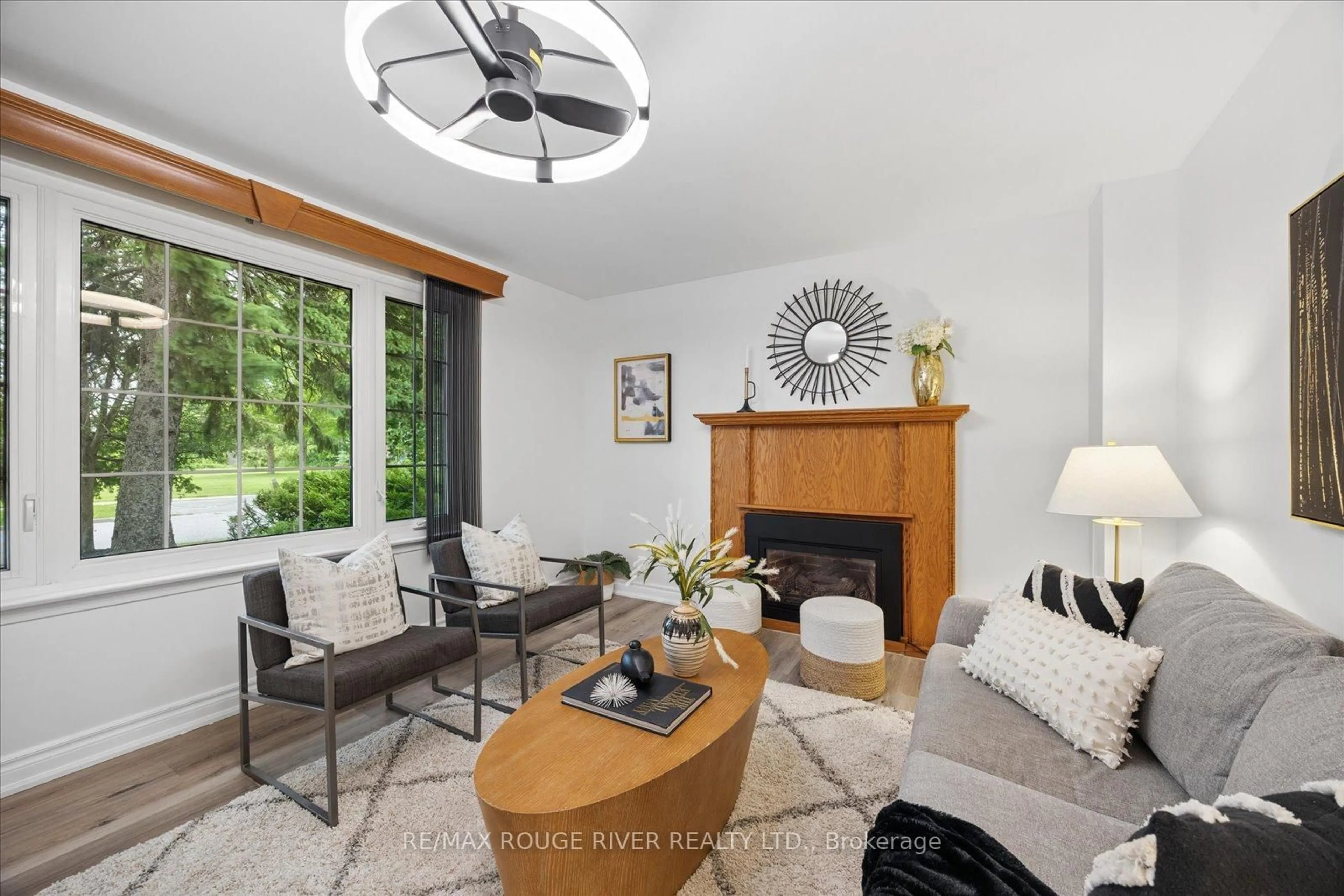 Living room with furniture, unknown for 861 Douglas Ave, Pickering Ontario L1W 1N5