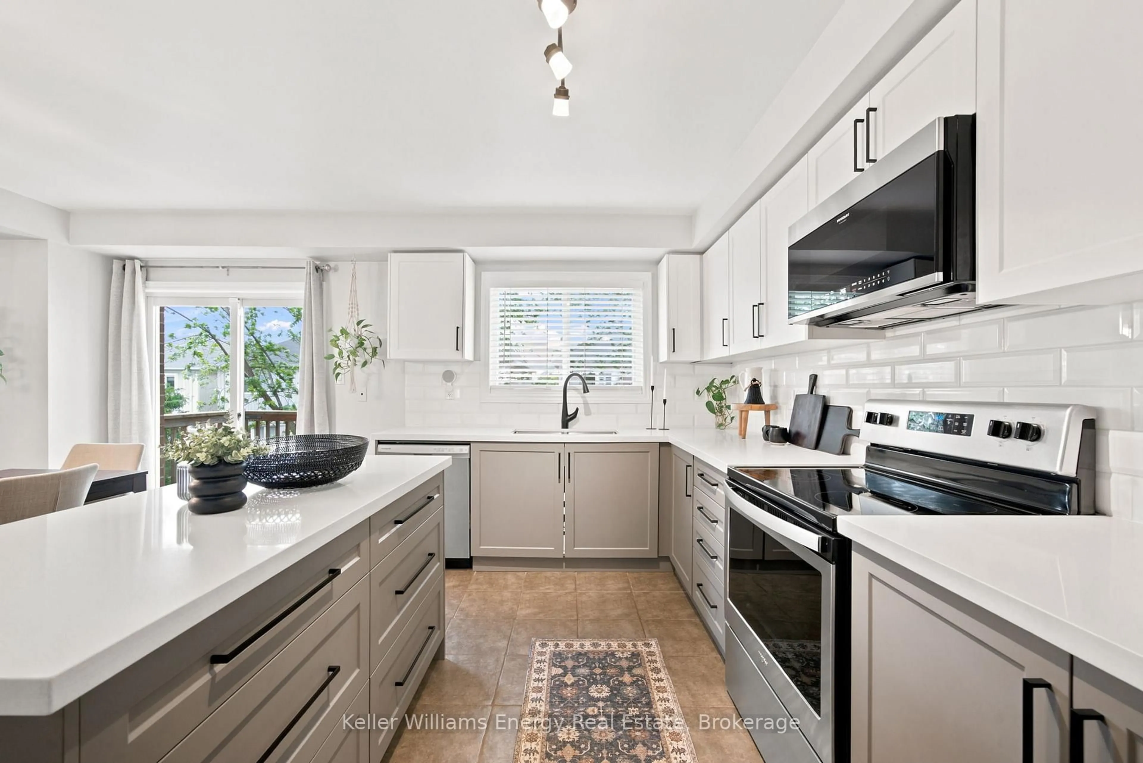 Contemporary kitchen, ceramic/tile floor for 24 Katerson Lane, Clarington Ontario L1E 0E9