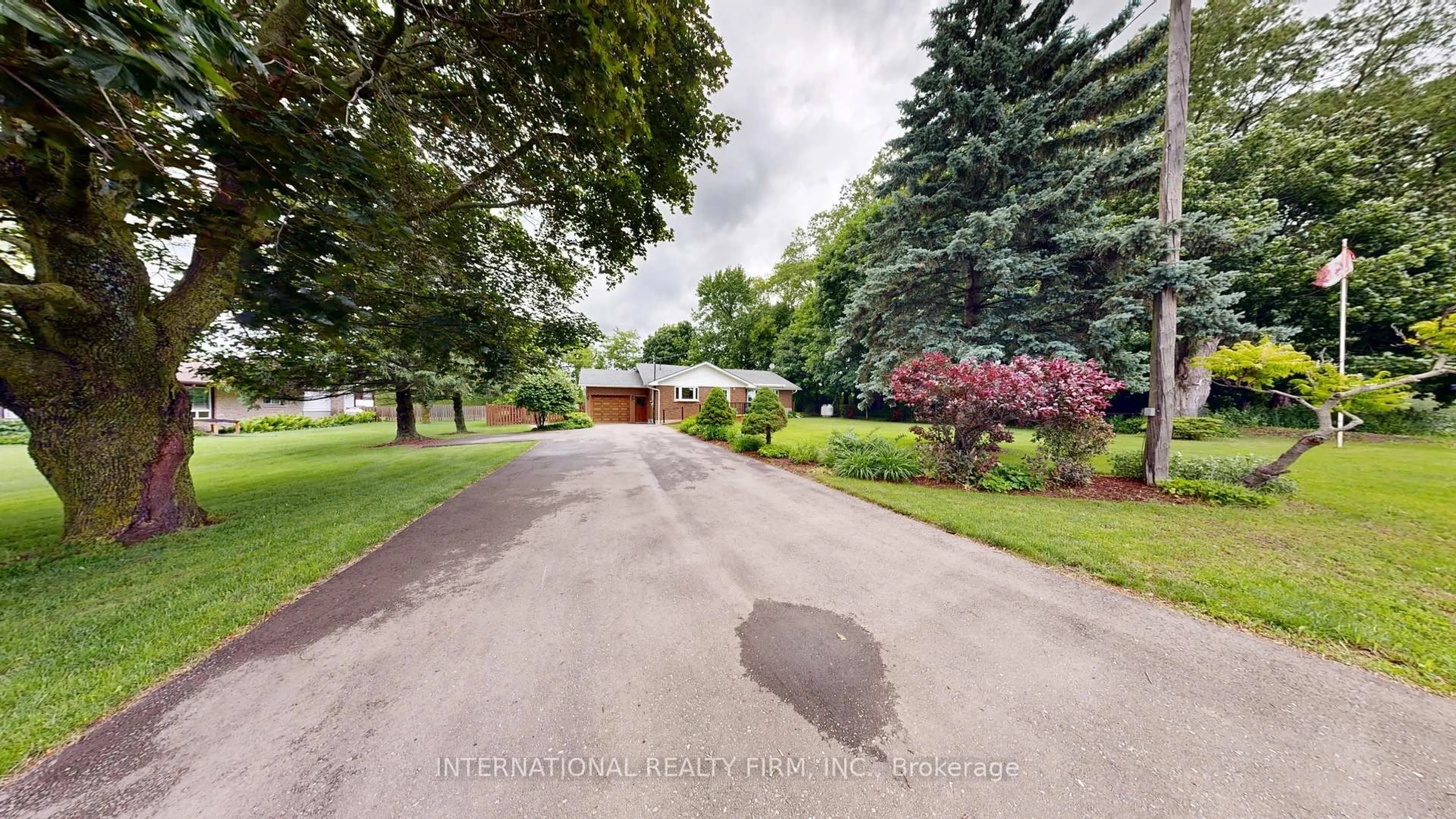 A pic from outside/outdoor area/front of a property/back of a property/a pic from drone, street for 3608 Concession 5 Rd, Clarington Ontario L0B 1M0