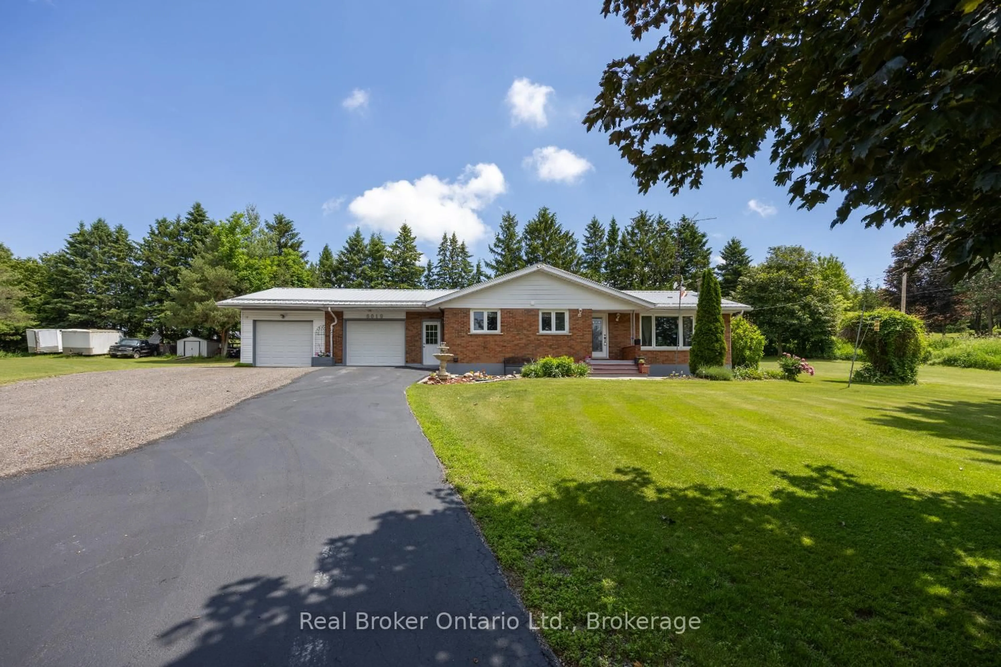 A pic from outside/outdoor area/front of a property/back of a property/a pic from drone, water/lake/river/ocean view for 6019 Morton Rd, Clarington Ontario L0A 1E0