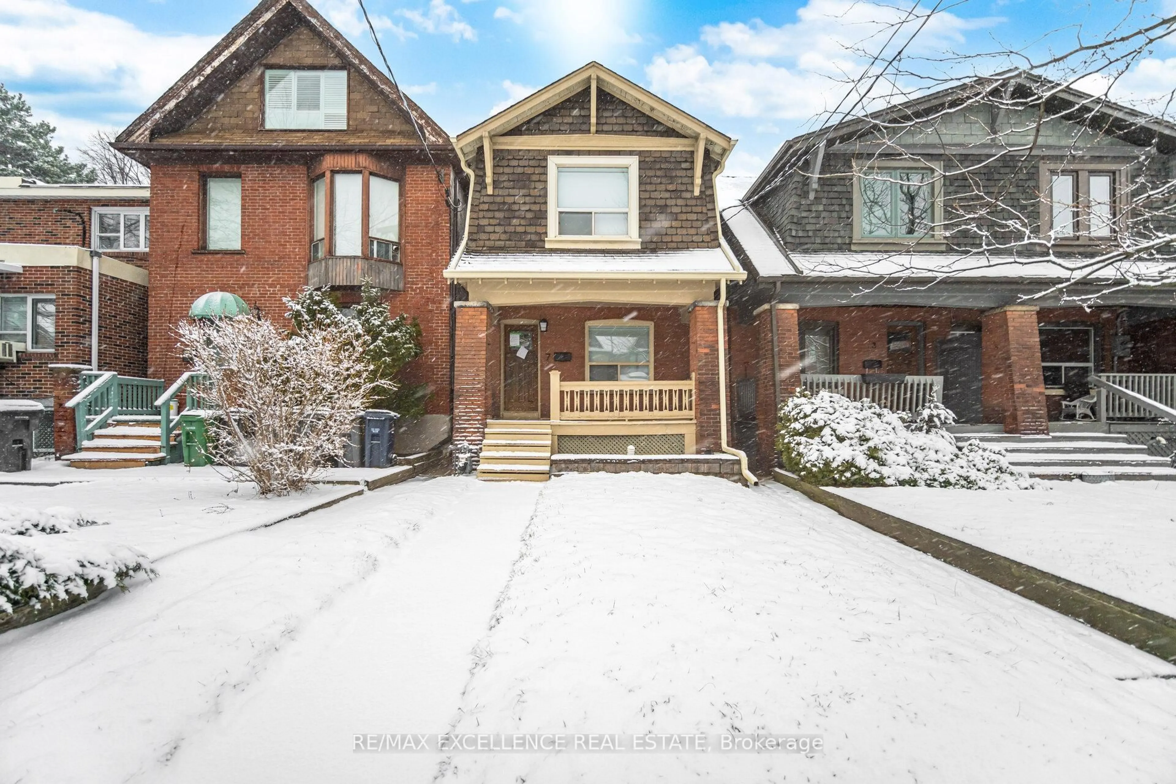 Home with brick exterior material, street for 7 Arundel Ave, Toronto Ontario M4K 3A1