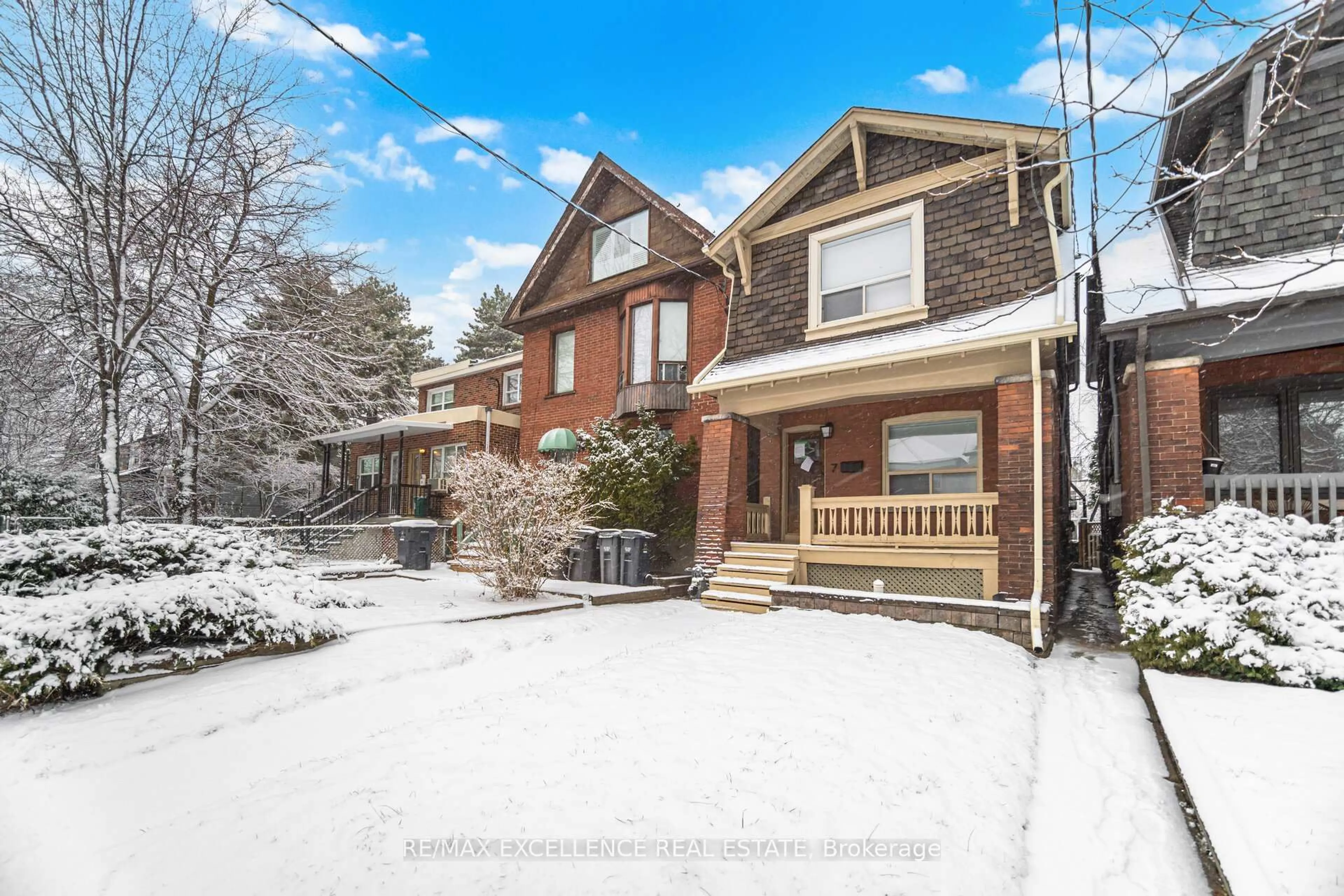 Home with brick exterior material, street for 7 Arundel Ave, Toronto Ontario M4K 3A1